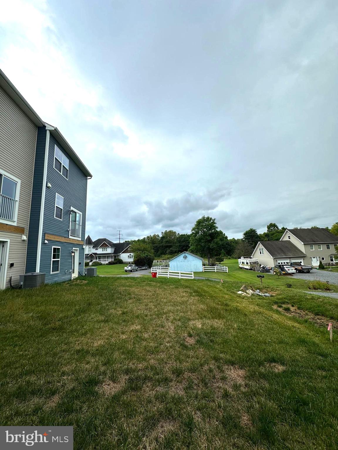 WILLOW GLEN - Residential Lease