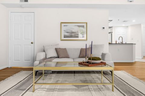 Condo For Sale - 3830 9th Street #109W<br/> ARLINGTON, VA 22203