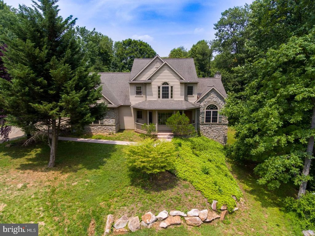 Photo of 156 LAUREL DR, QUARRYVILLE, PA 17566 (MLS # PALA2037694)