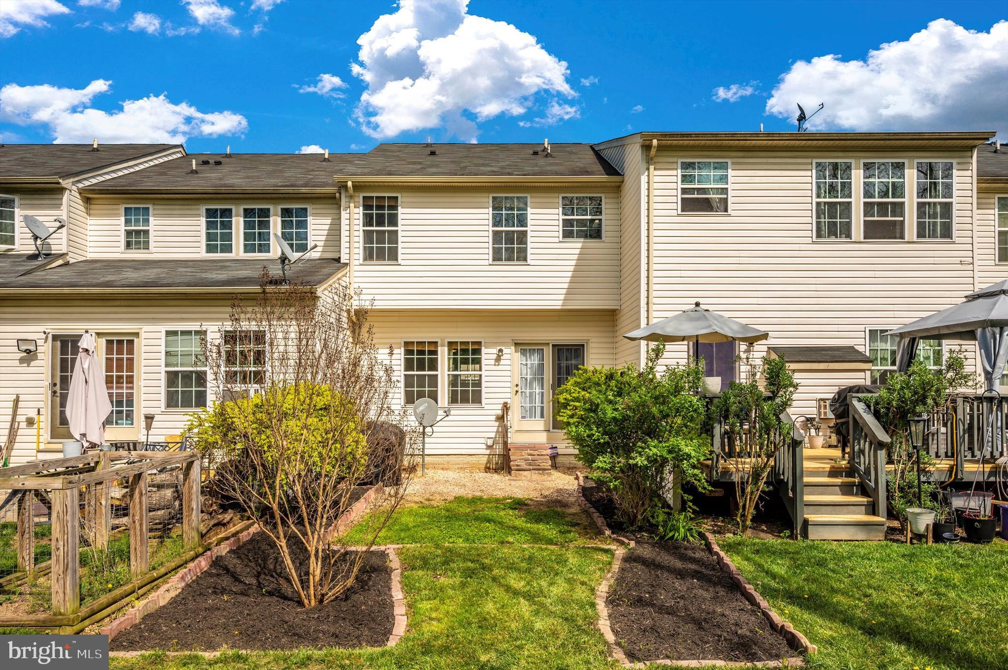 BROOKFIELD ON THE POTOMAC - Residential