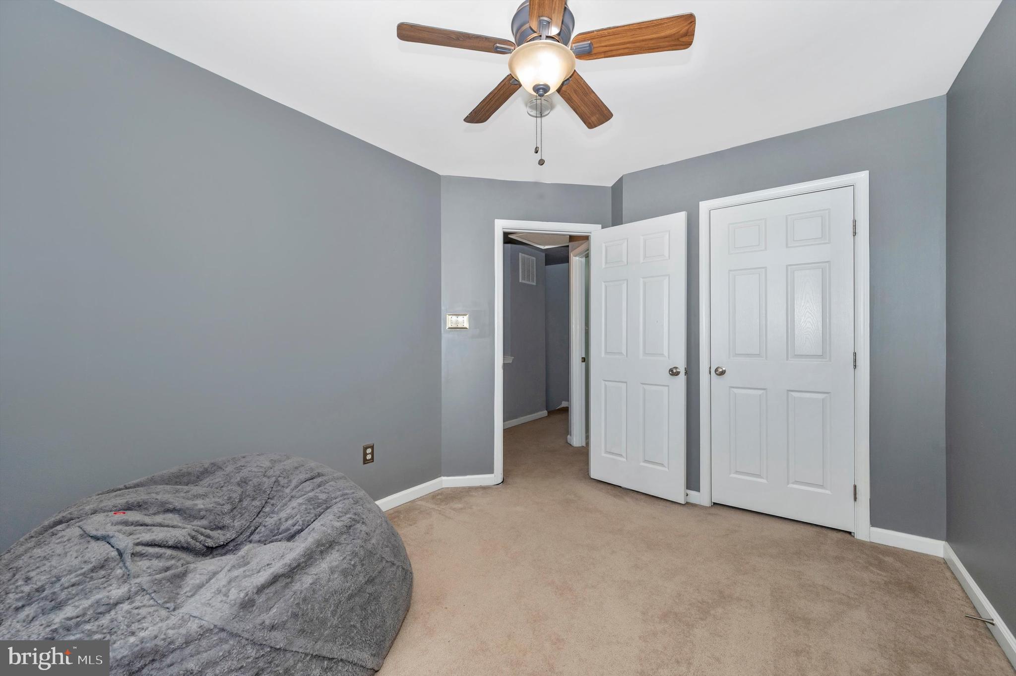 BROOKFIELD ON THE POTOMAC - Residential