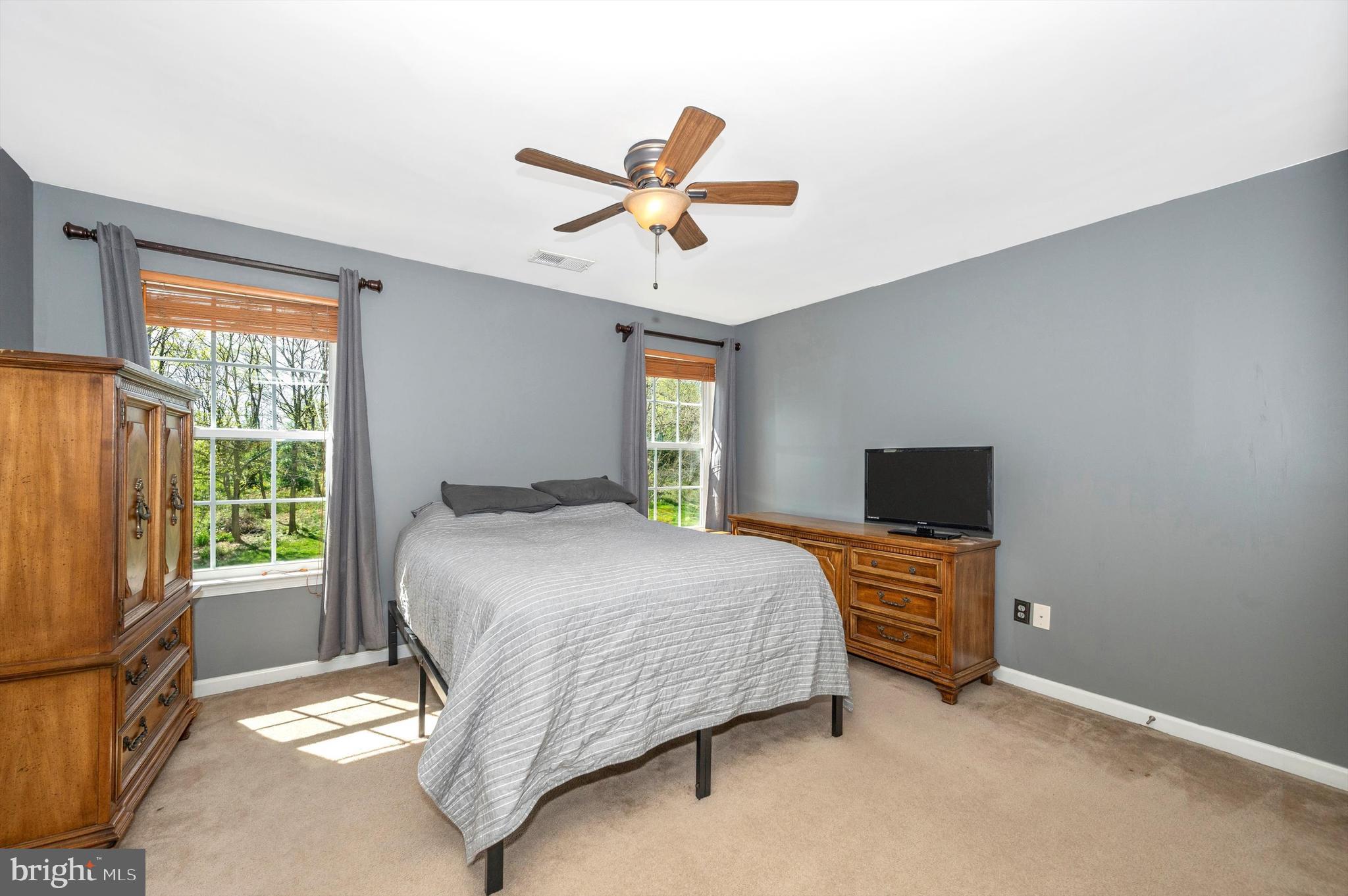 BROOKFIELD ON THE POTOMAC - Residential