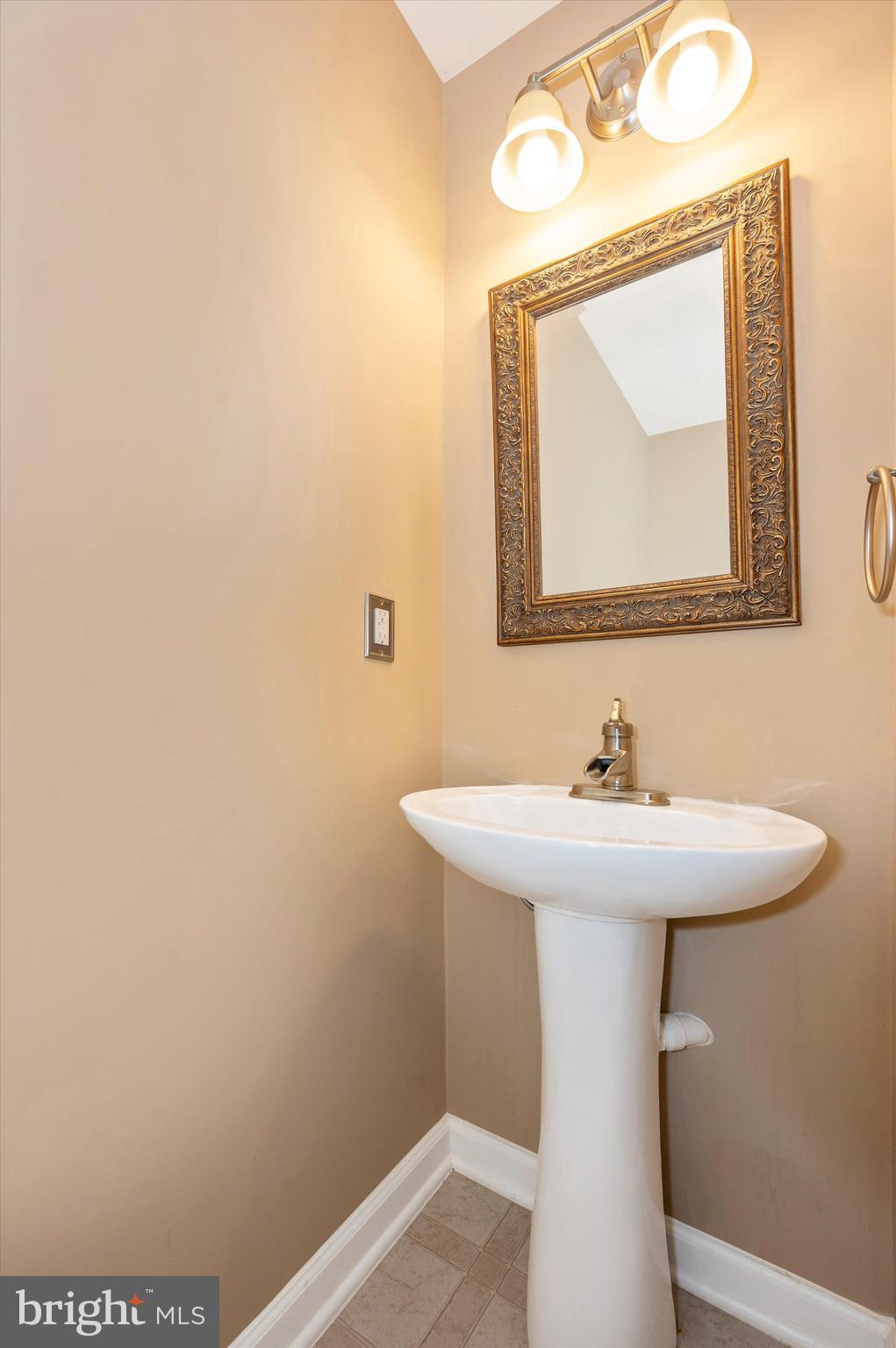 BROOKFIELD ON THE POTOMAC - Residential