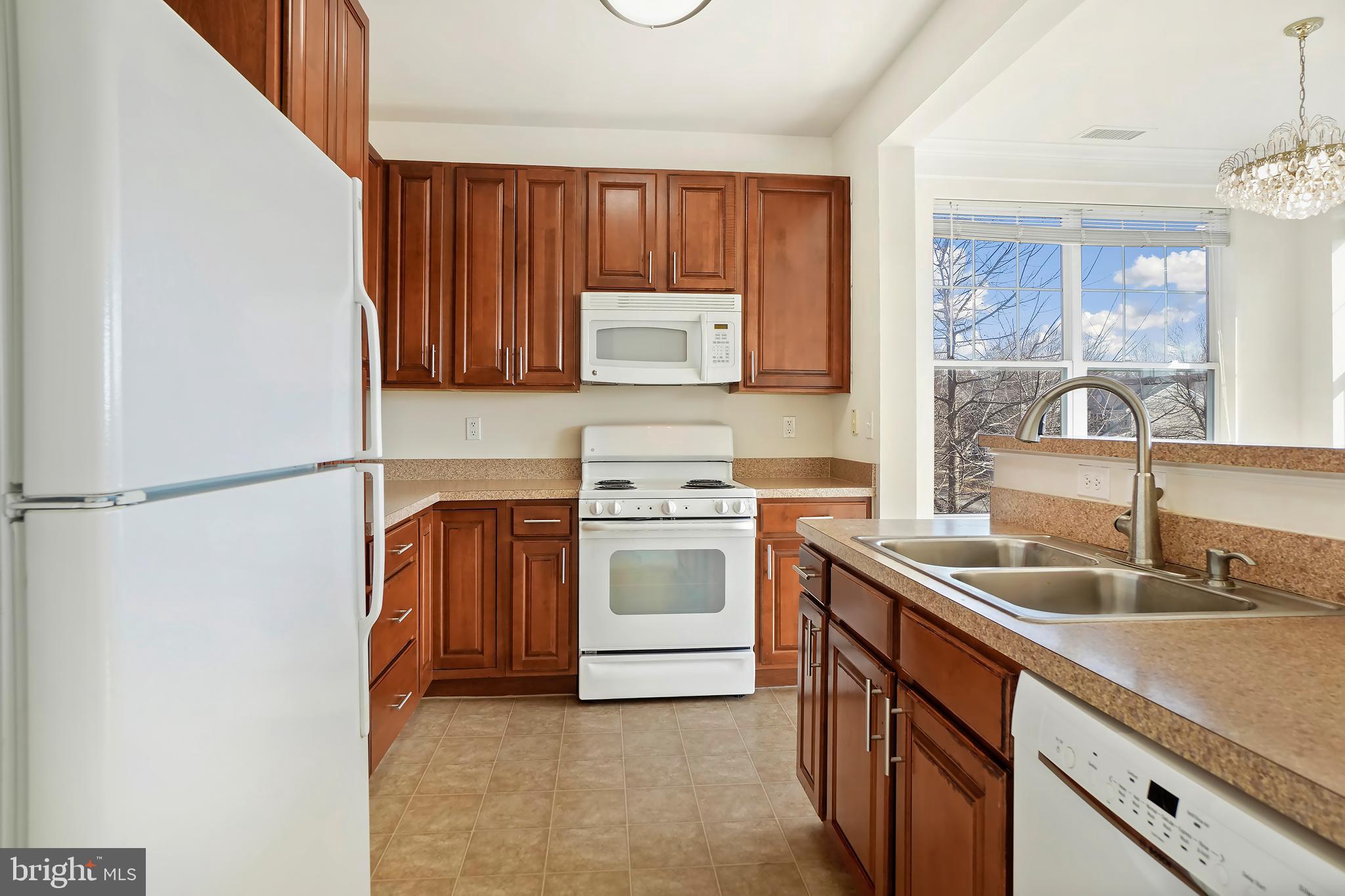 KINGS OVERLOOK - Residential