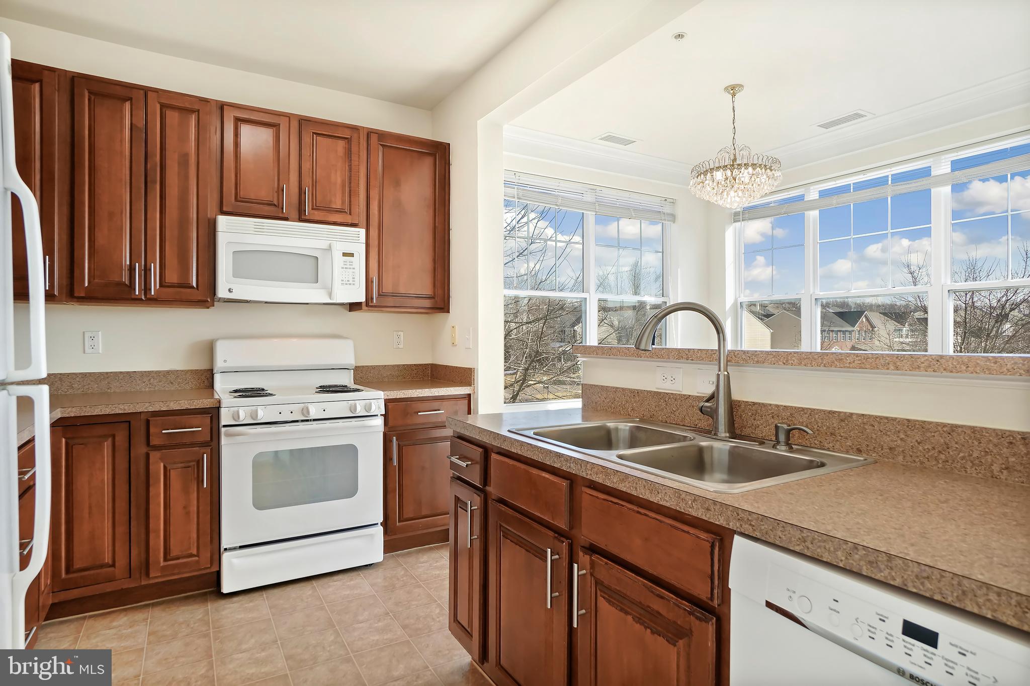 KINGS OVERLOOK - Residential