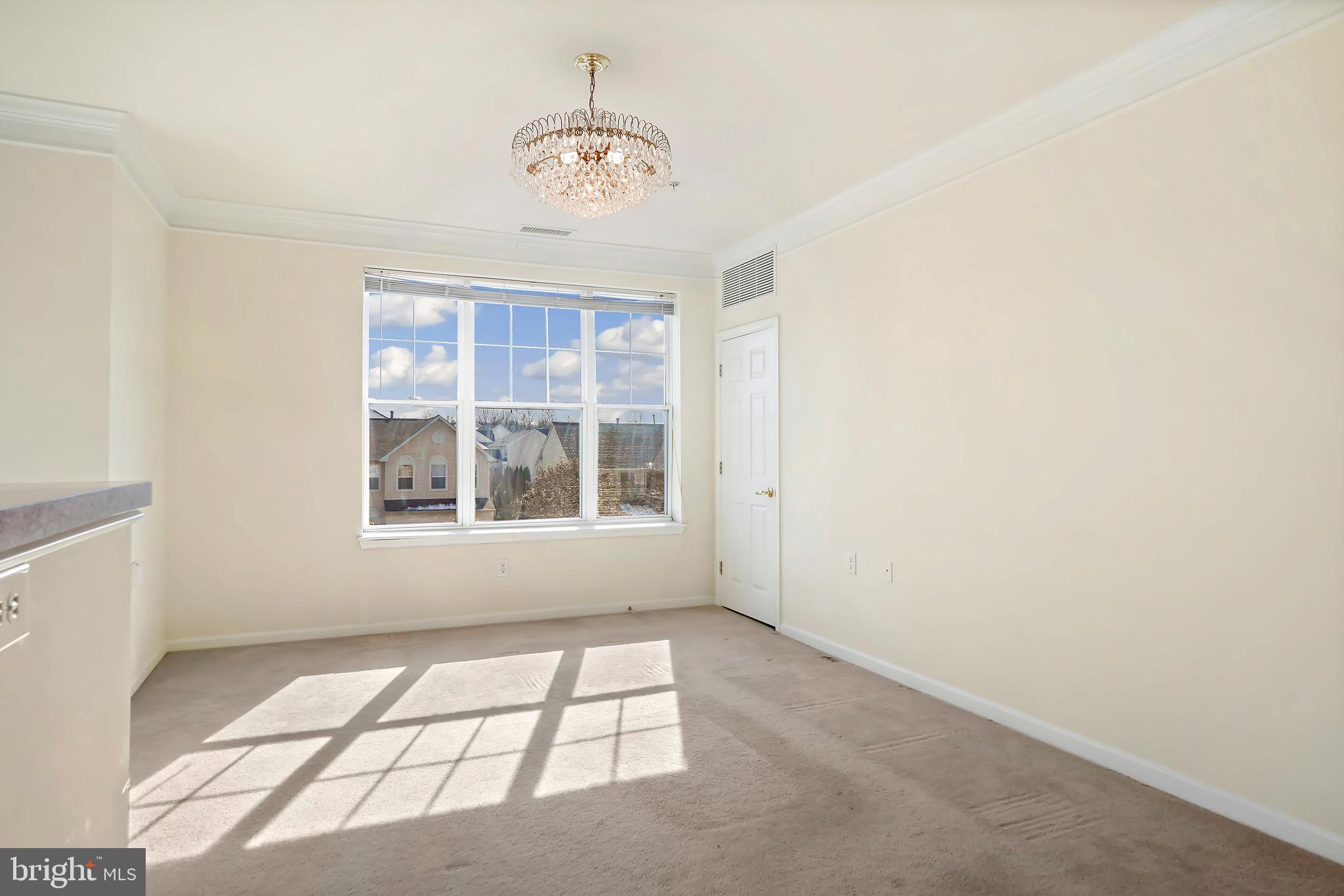 KINGS OVERLOOK - Residential