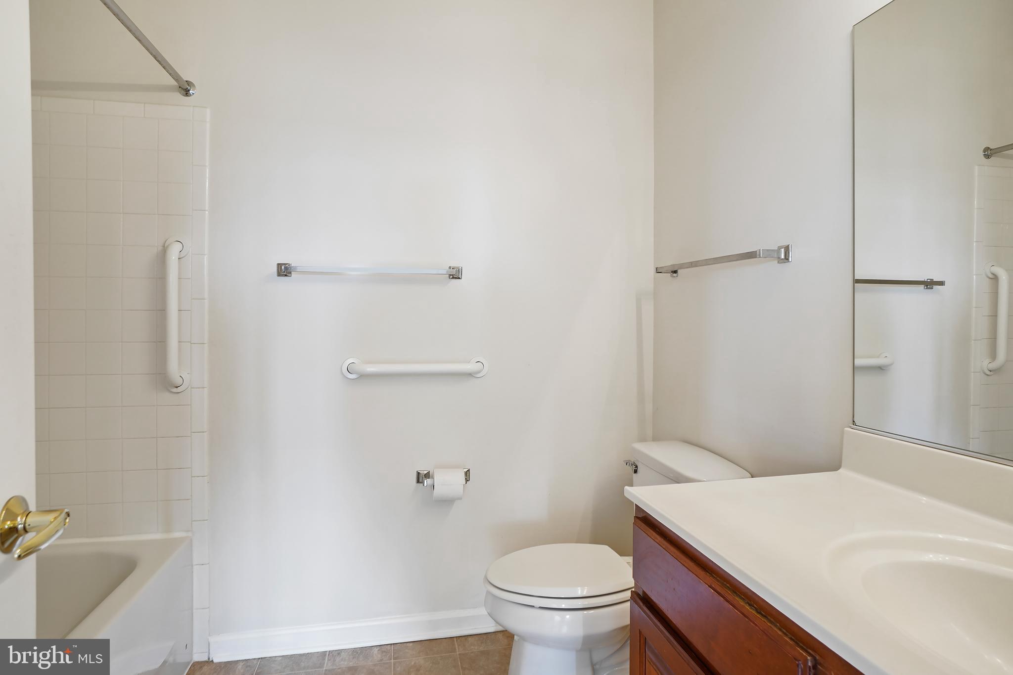 KINGS OVERLOOK - Residential