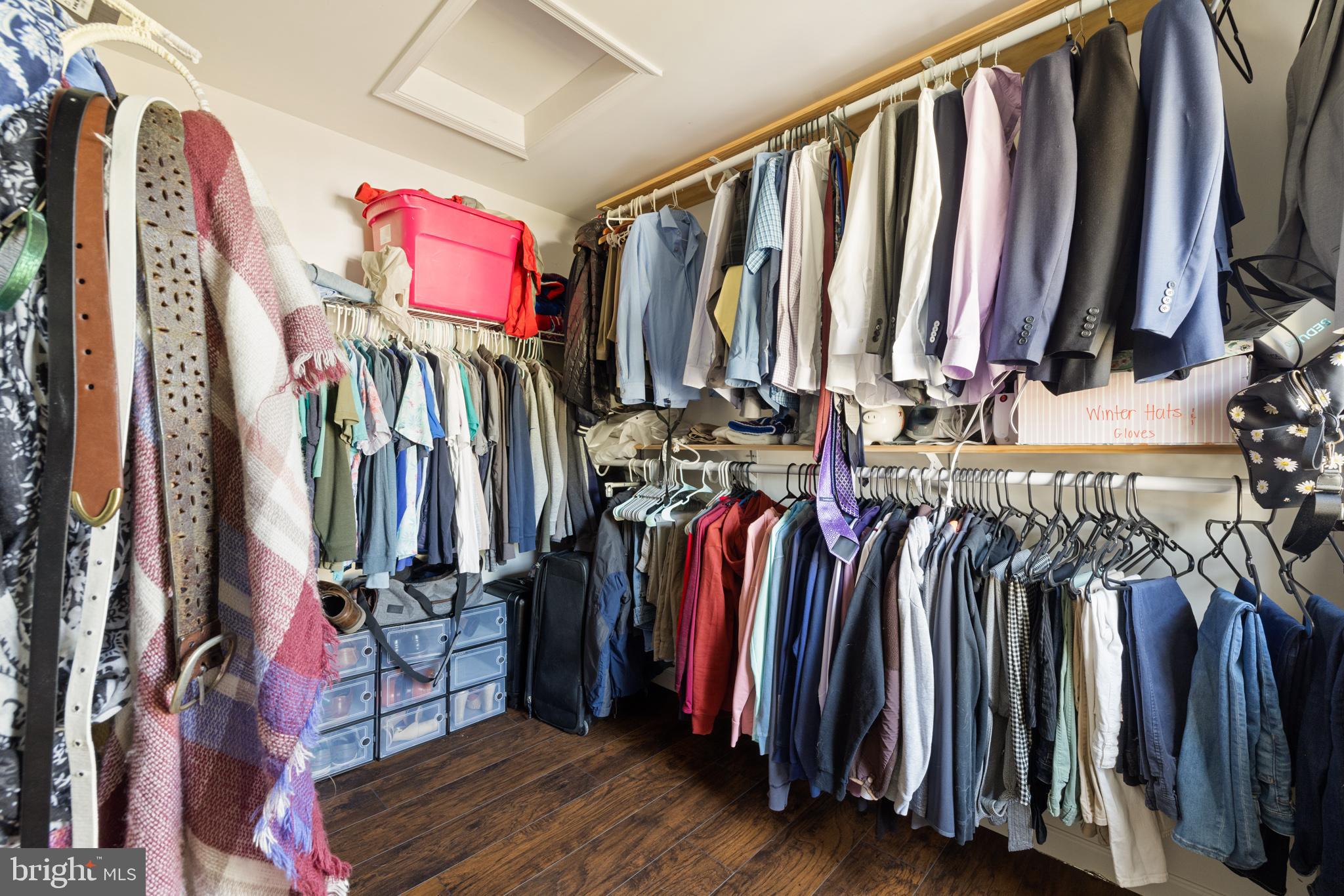 SHERIDAN ESTATES - Residential