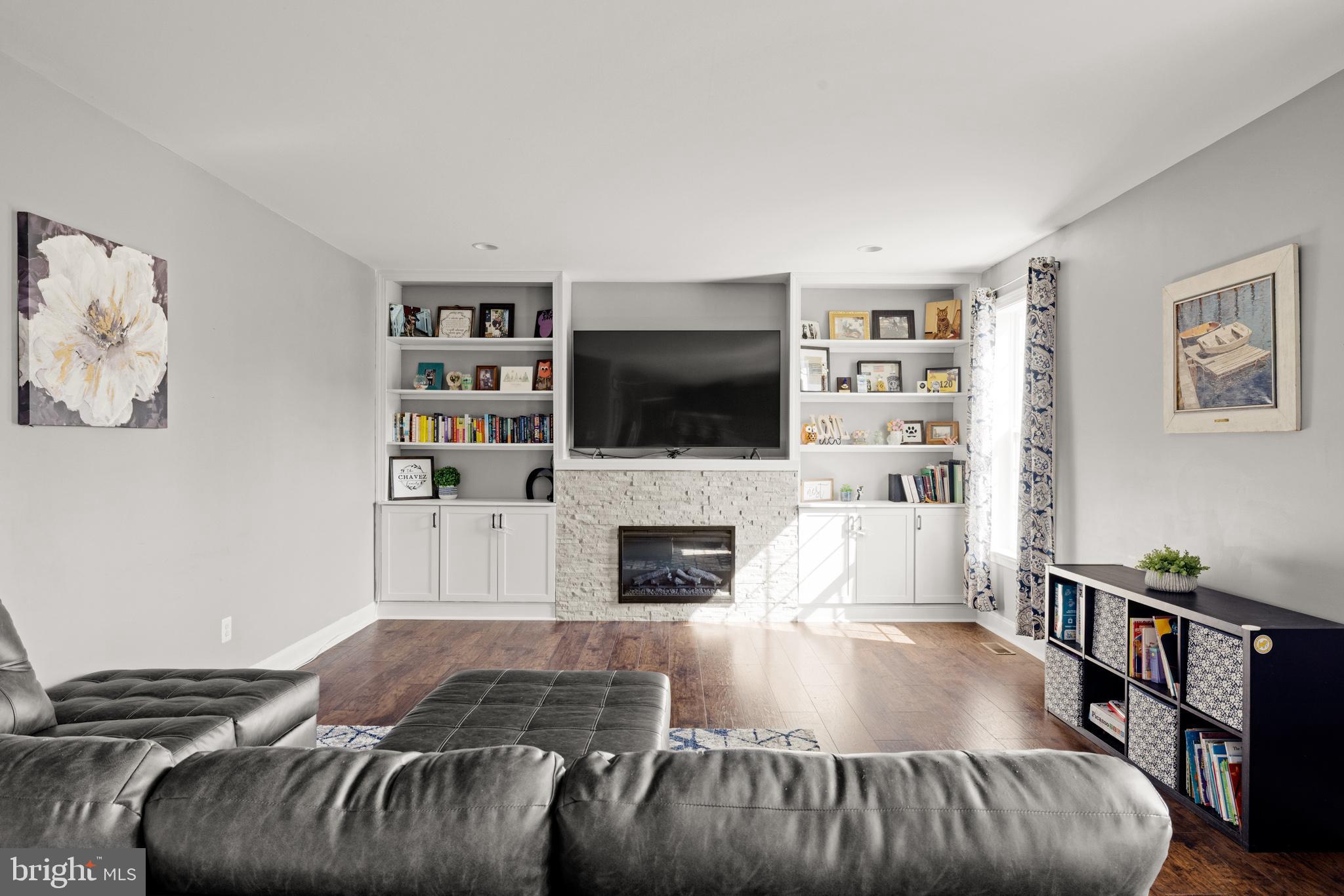 SHERIDAN ESTATES - Residential