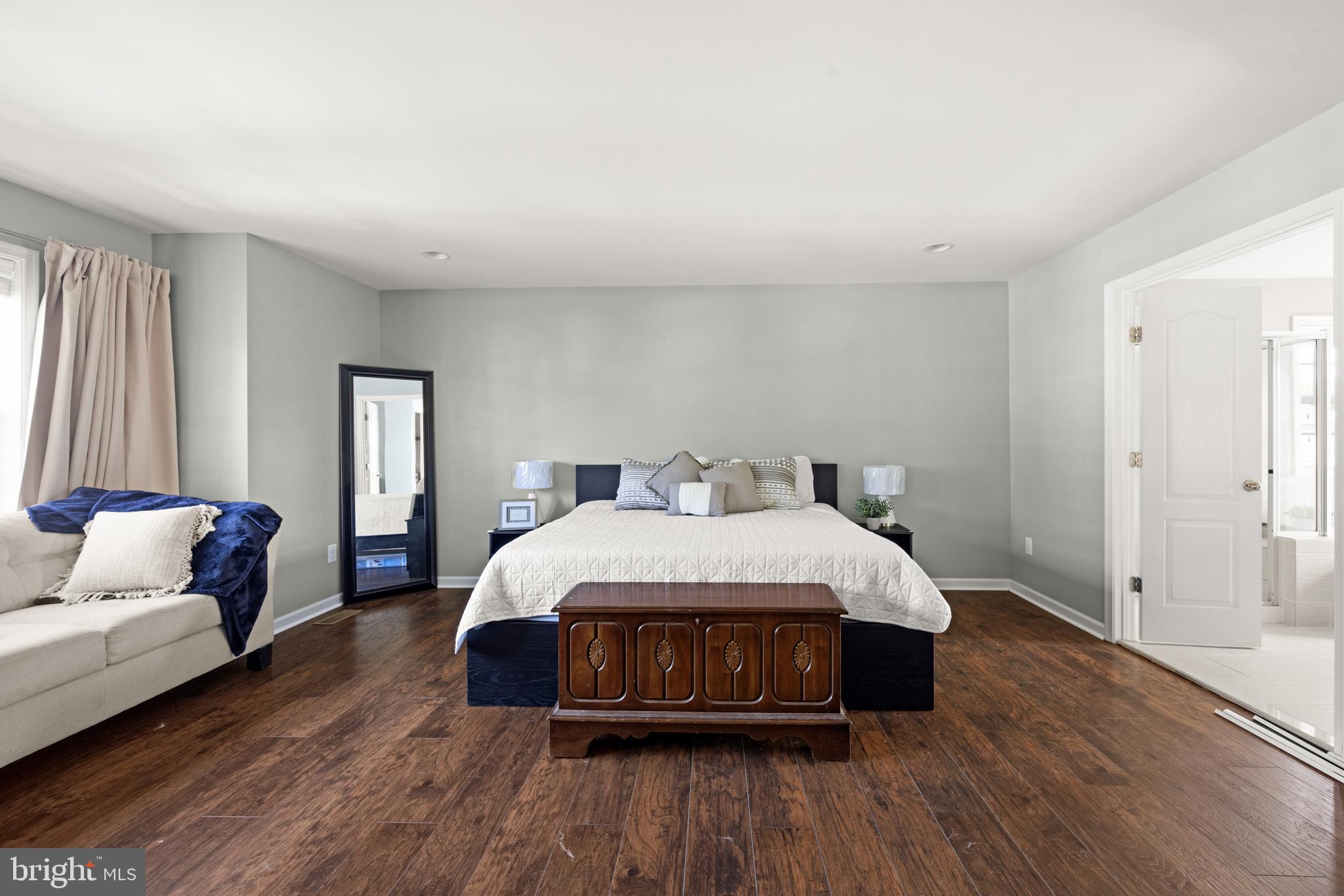 SHERIDAN ESTATES - Residential