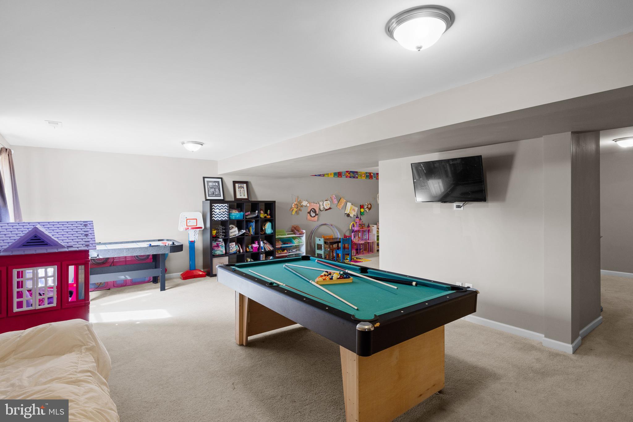 SHERIDAN ESTATES - Residential