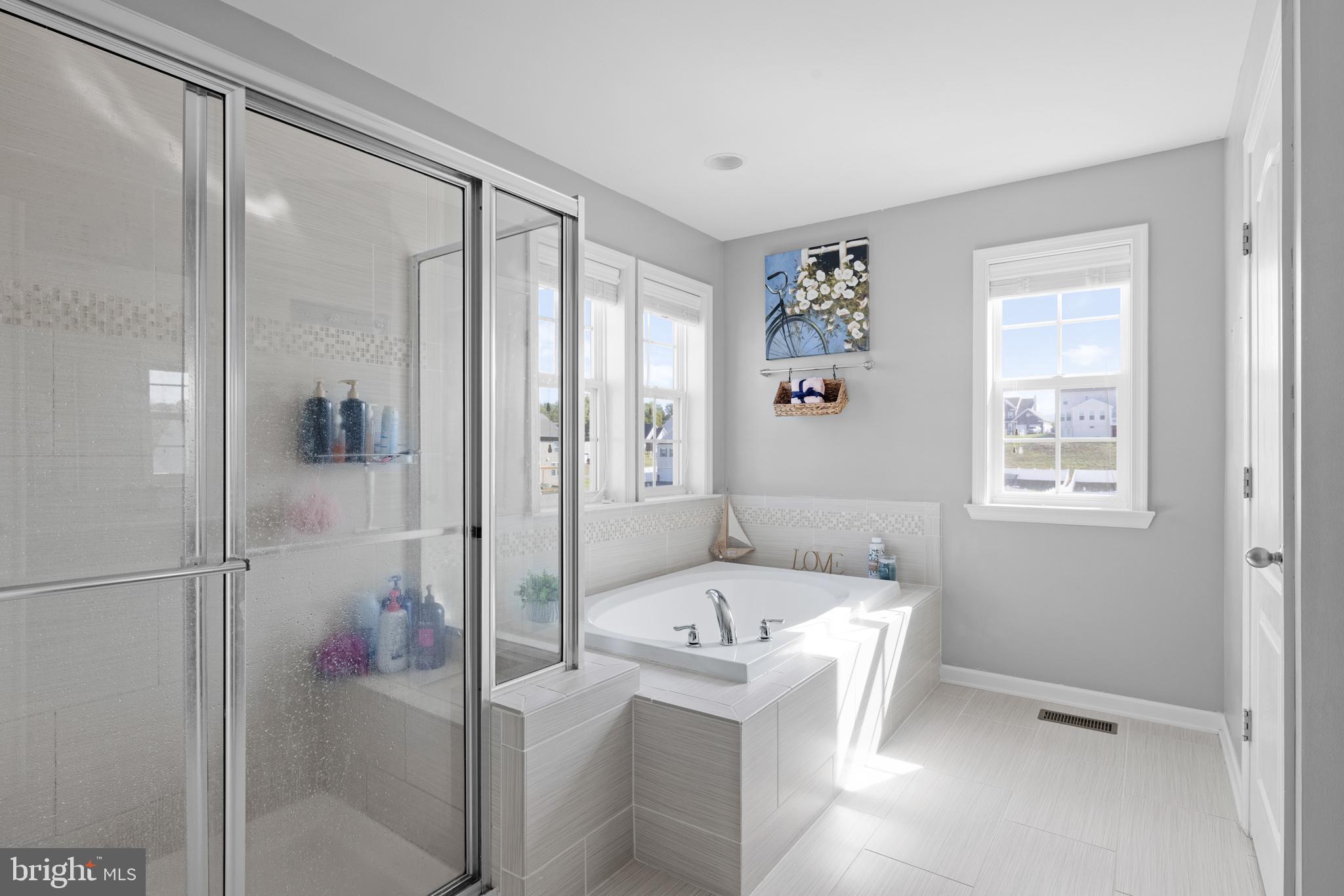 SHERIDAN ESTATES - Residential