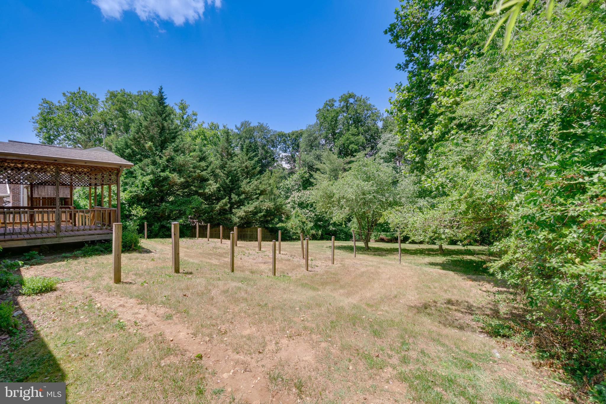 RIVERVIEW ESTATES - Residential Lease