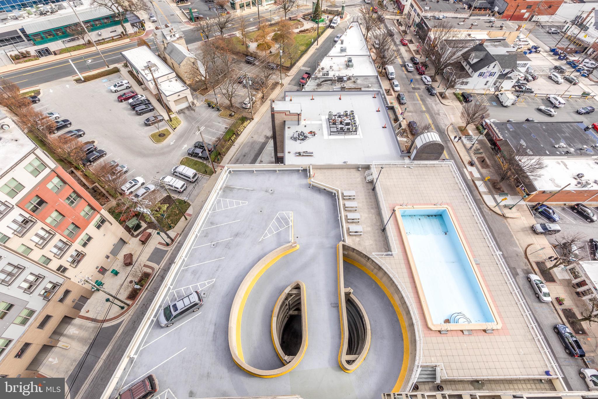 TOWSON - Residential