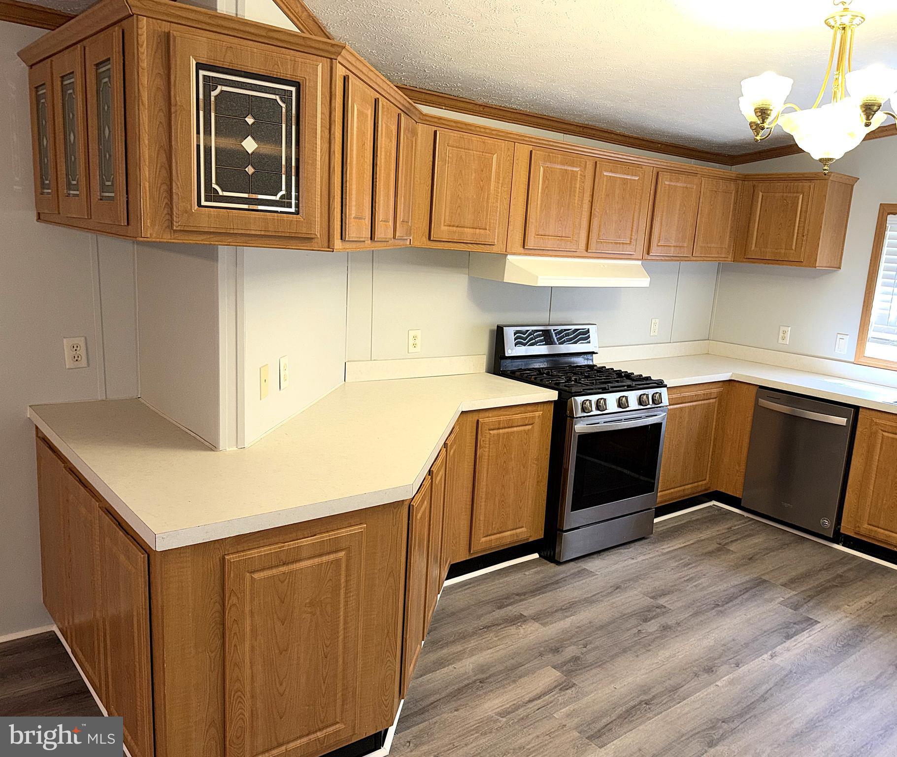 KEN LEE MOBILE HOME PARK - Residential