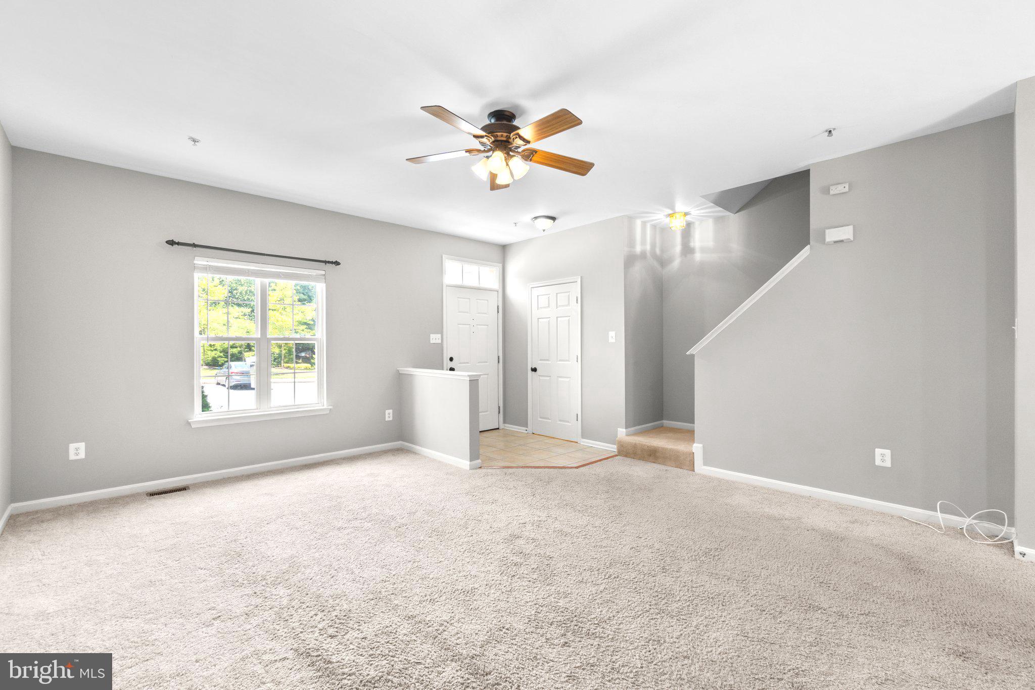 TWIN ARCH CROSSING - Residential