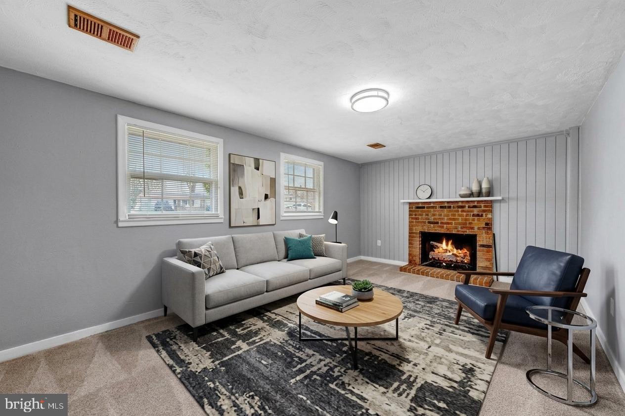 FAIRFIELD - Residential