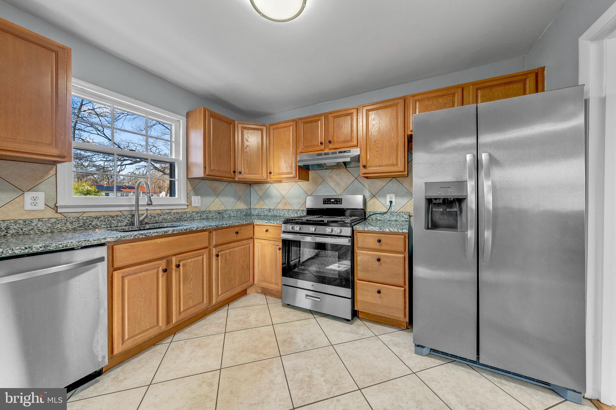 FAIRFIELD - Residential