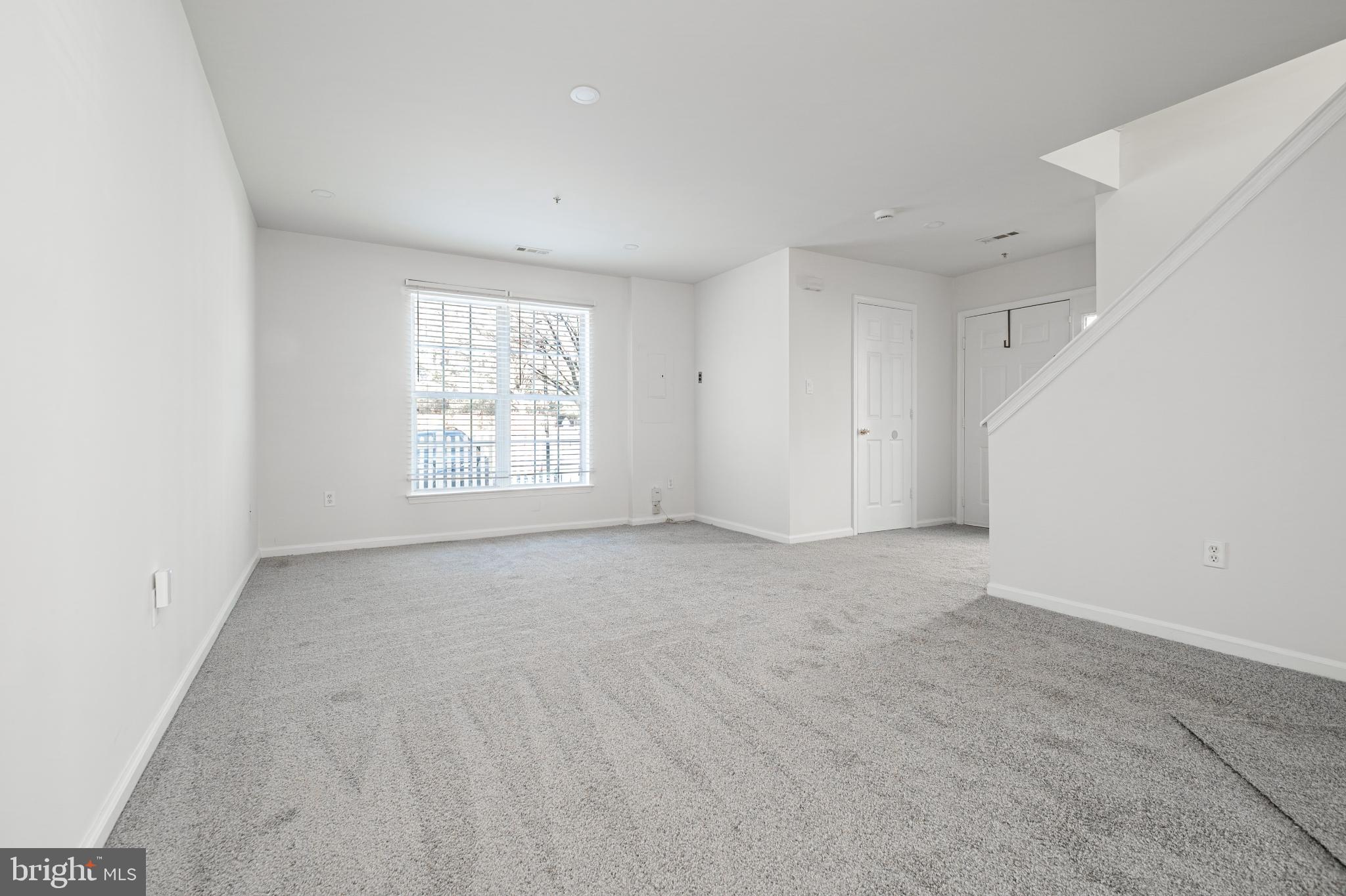 QUAIL RUN SOUTH - Residential