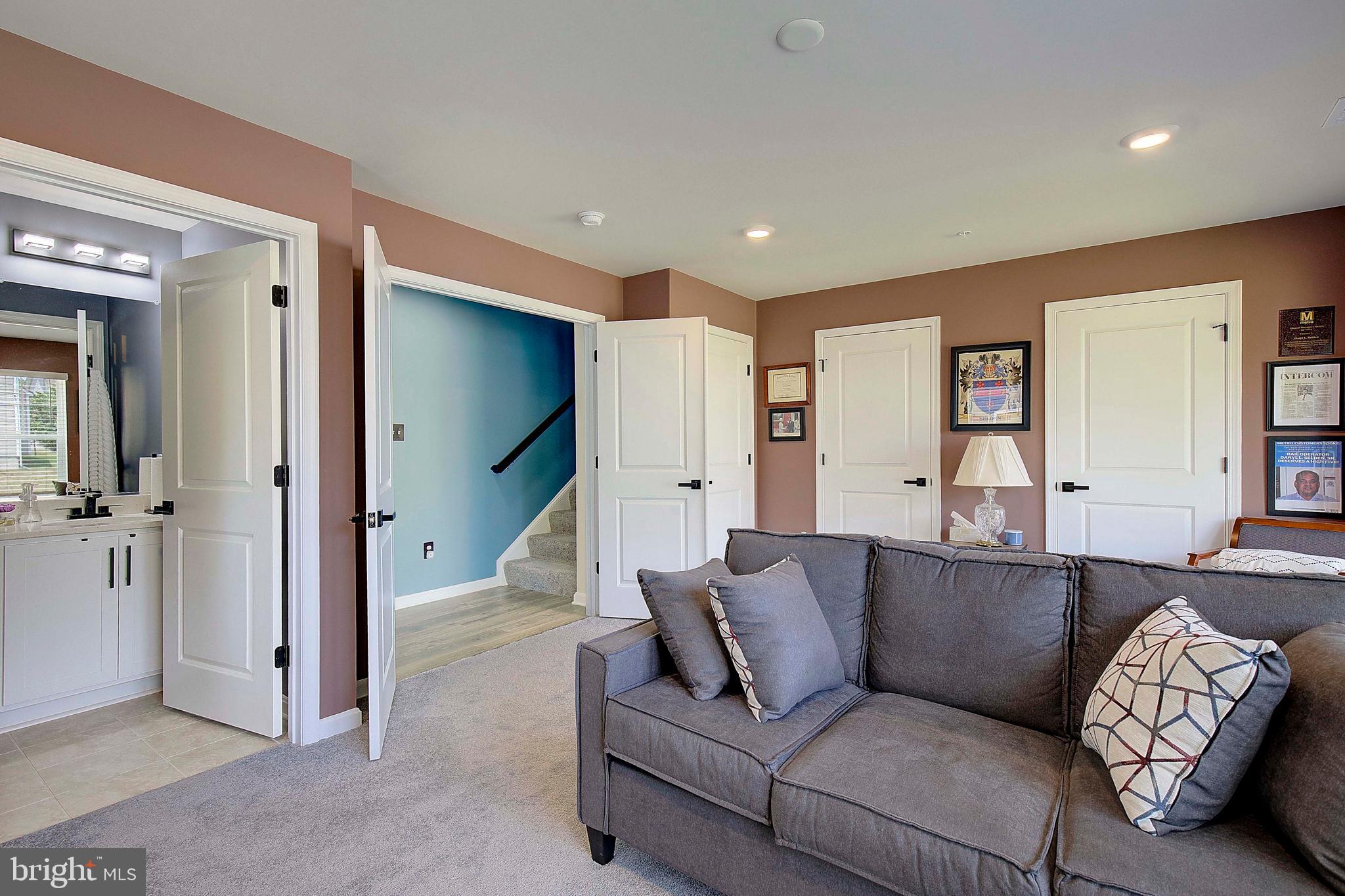 WOODMORE - Residential Lease