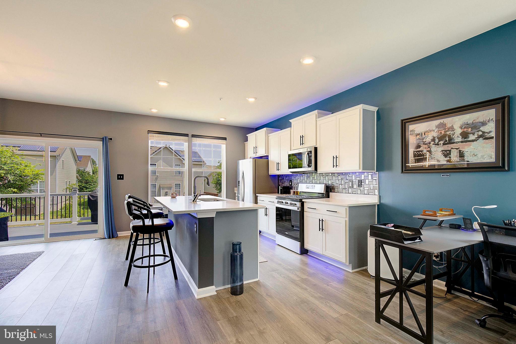 WOODMORE - Residential Lease