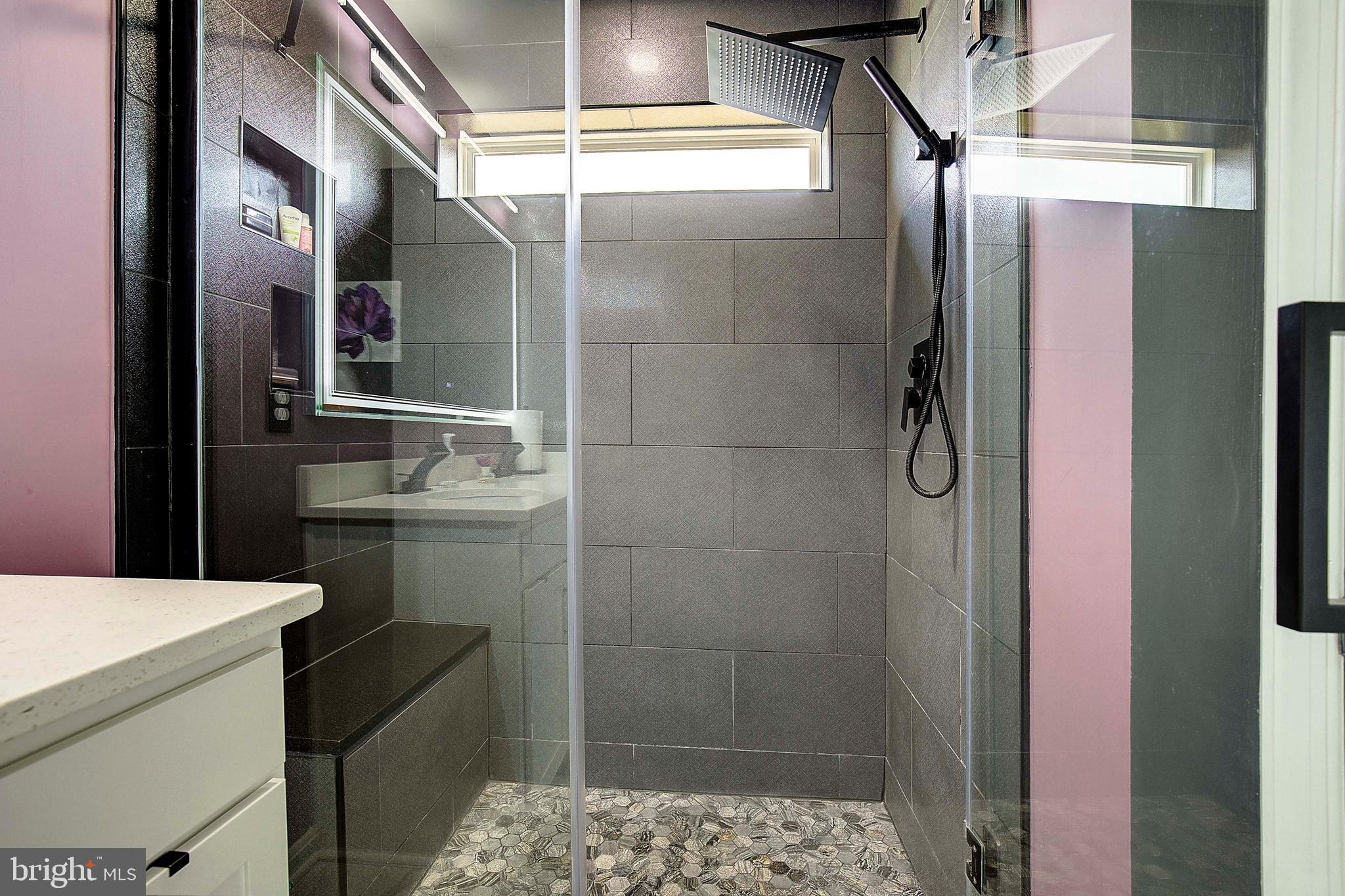 WOODMORE - Residential Lease