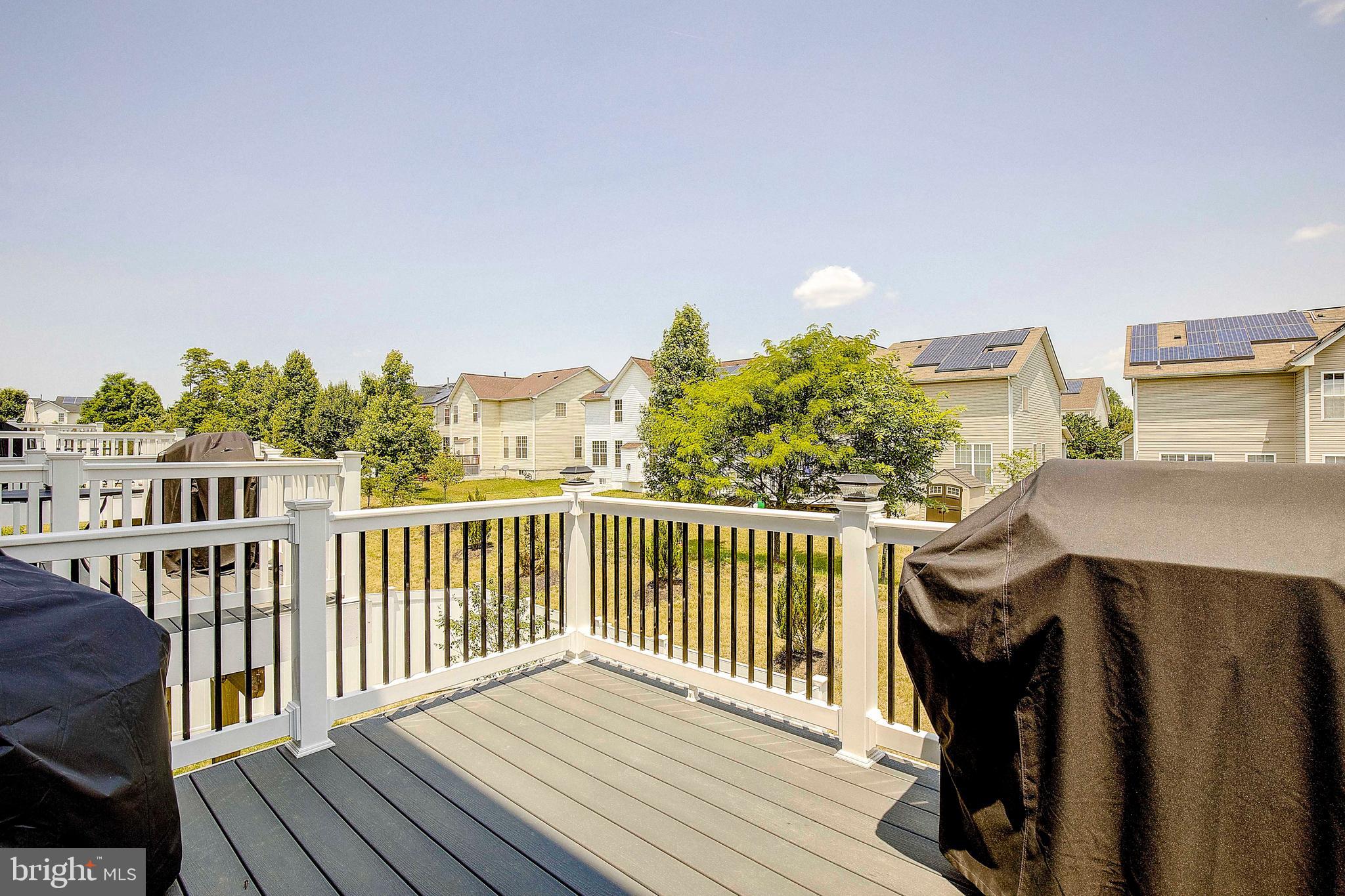 WOODMORE - Residential Lease