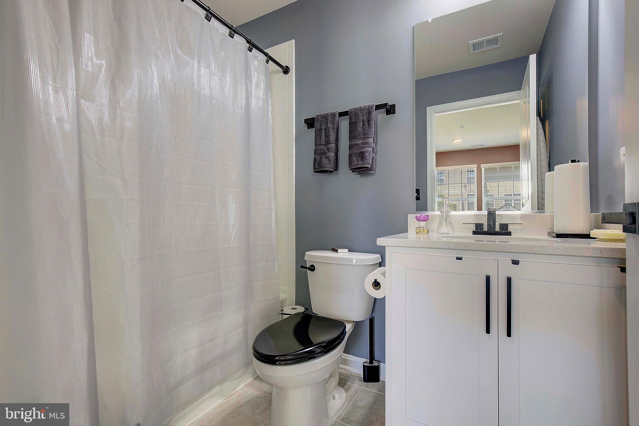 WOODMORE - Residential Lease