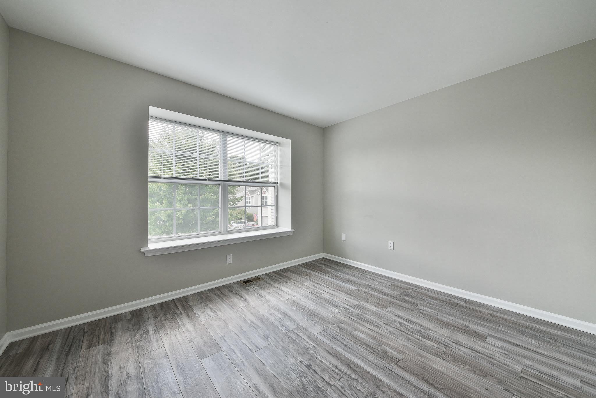 NEWTOWN GRANT - Residential Lease