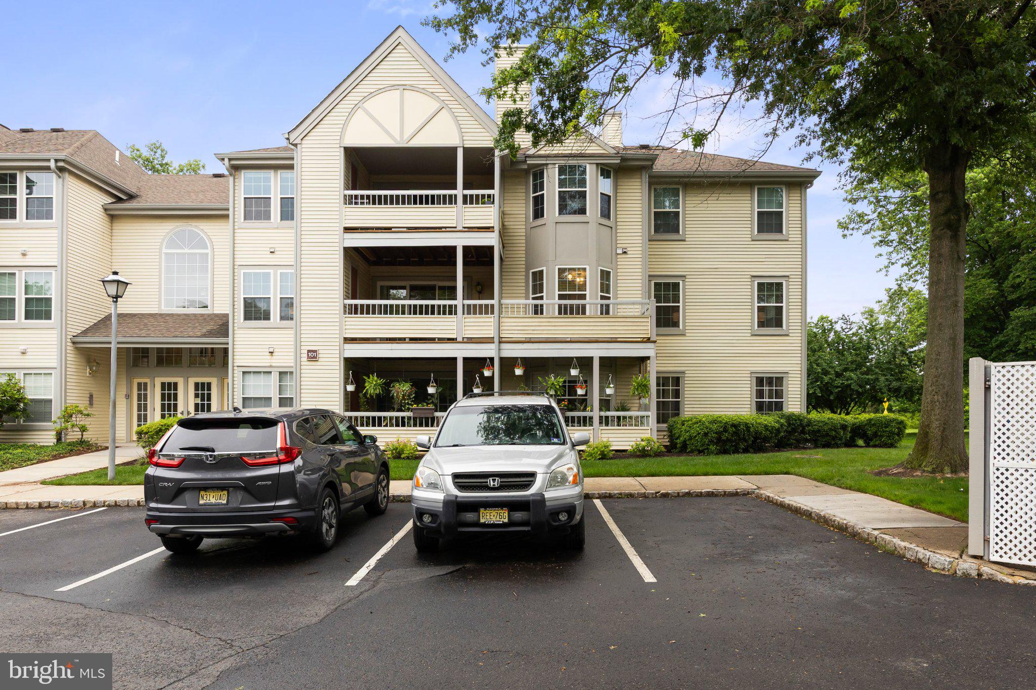 101 CLARIDGE COURT 8