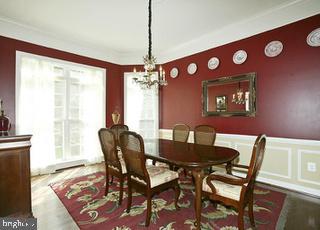 ROUNDTREE PARK - Residential Lease