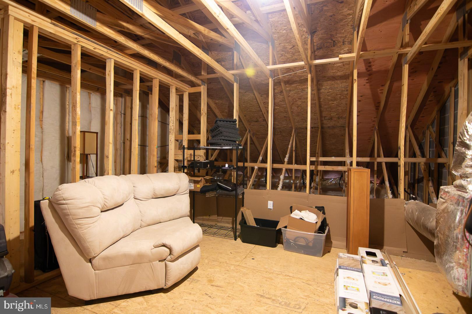 EMERALD POINTE - Residential