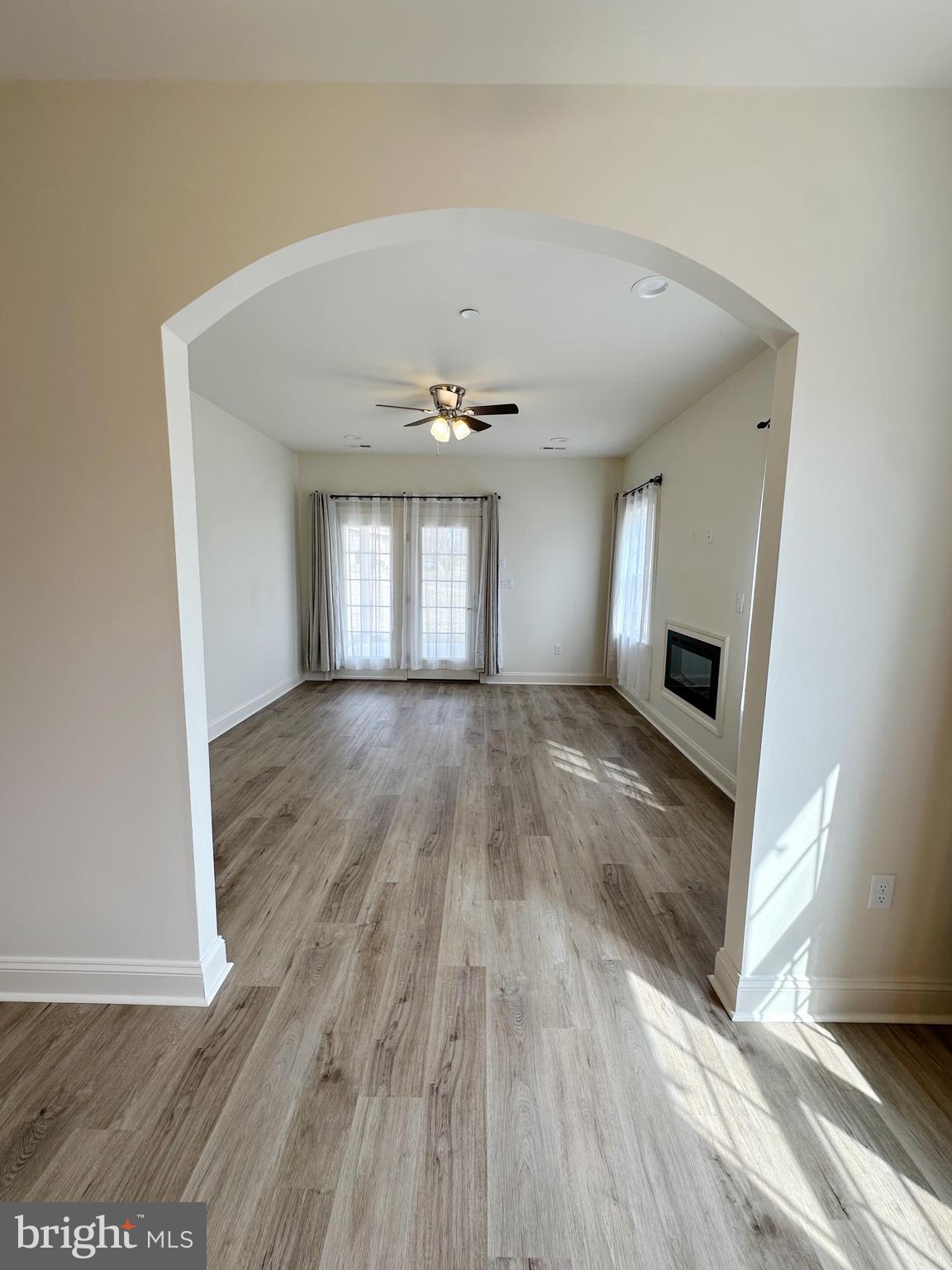 EMERALD POINTE - Residential