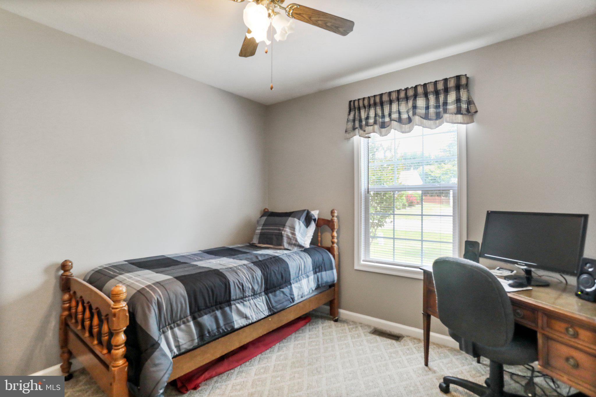 BRIAR RUN - Residential