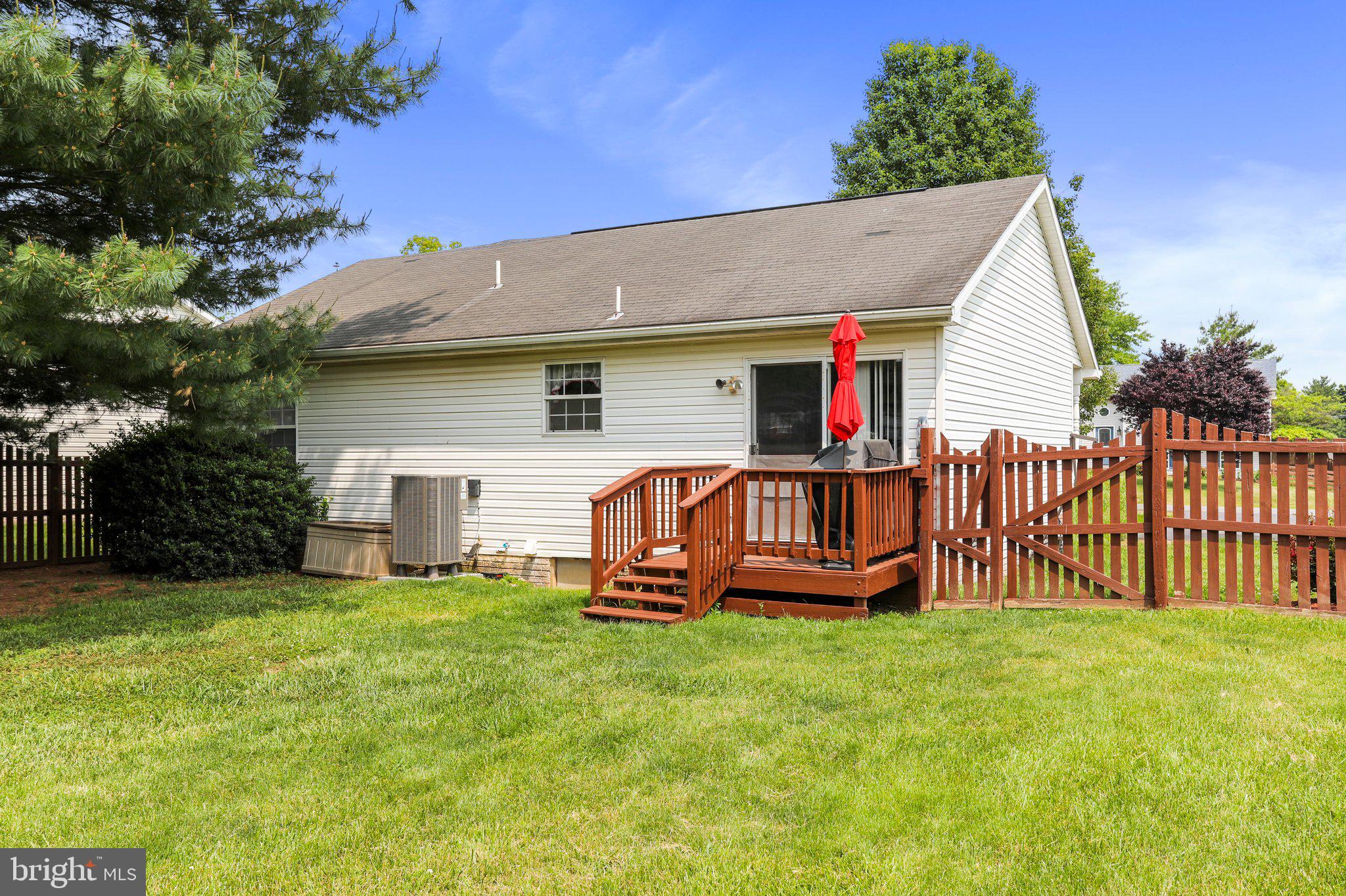 BRIAR RUN - Residential