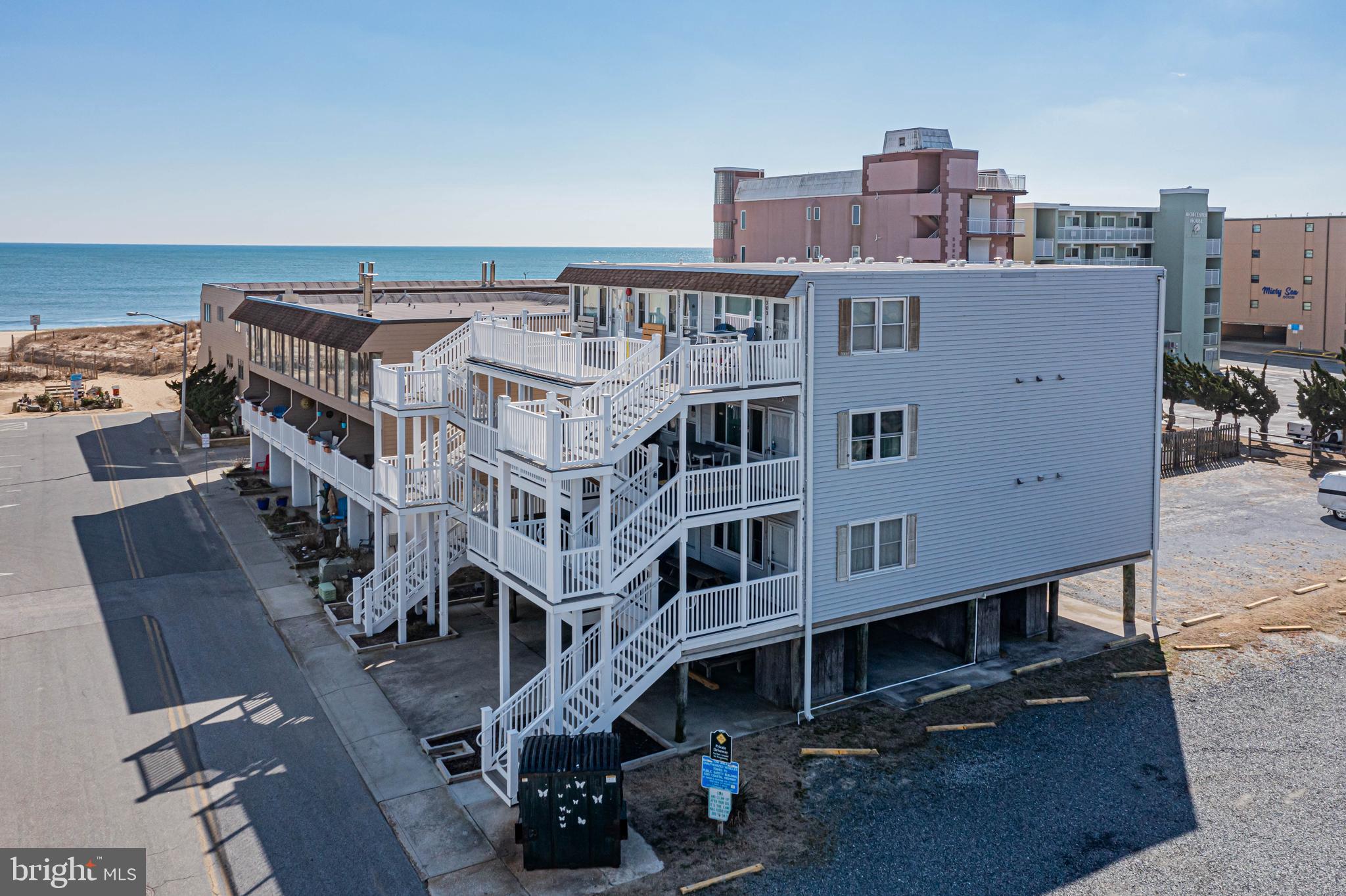 Cute updated 1 Bedroom Ocean Side end unit with large balacony. Very close to Ocean City's beautiful beach. Building is close to shopping and restaurants. Midtown location. Down stairs storage closet for your beach items/ Updated HVAC May 2025 abc refrigeration
