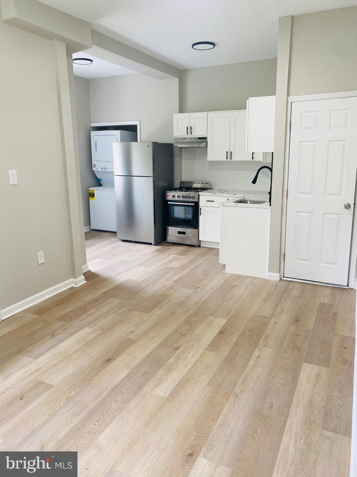 PHILADELPHIA - Residential Lease