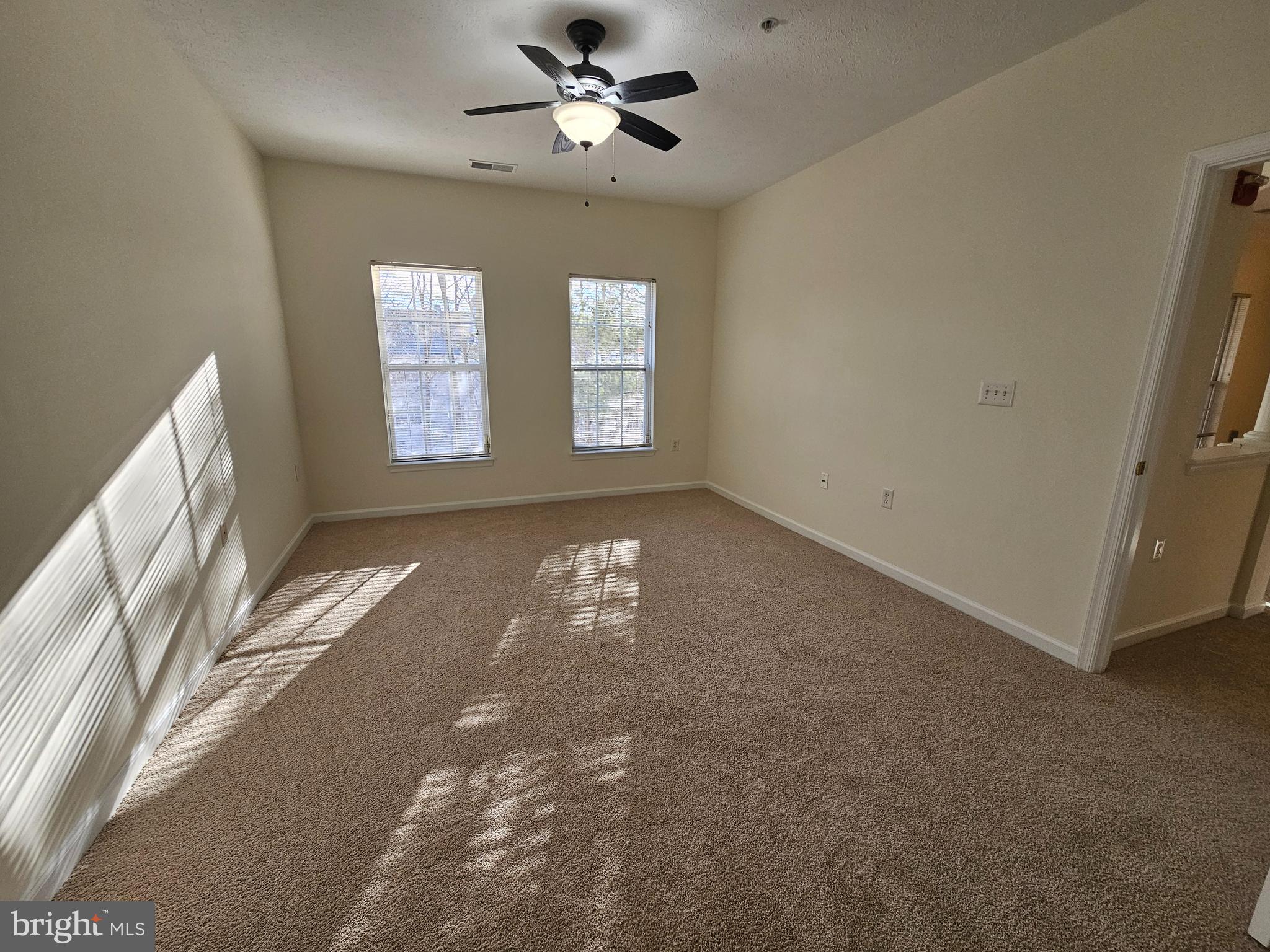 PINEY ORCHARD - Residential Lease