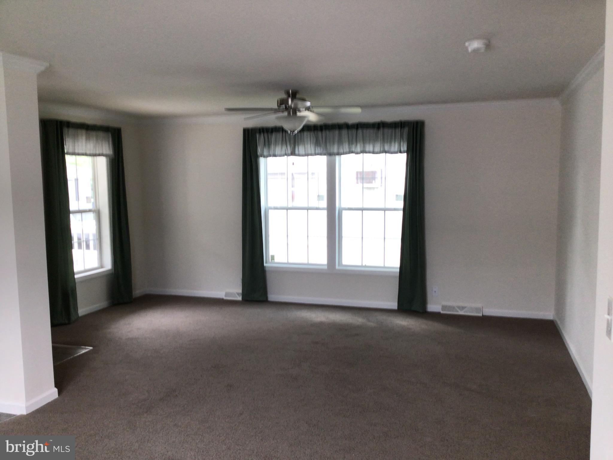 PENNWOOD CROSSING - Residential