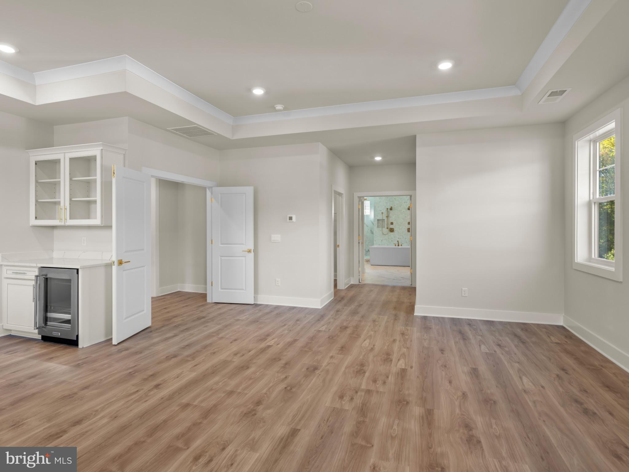 COLLINGWOOD CHASE - Residential