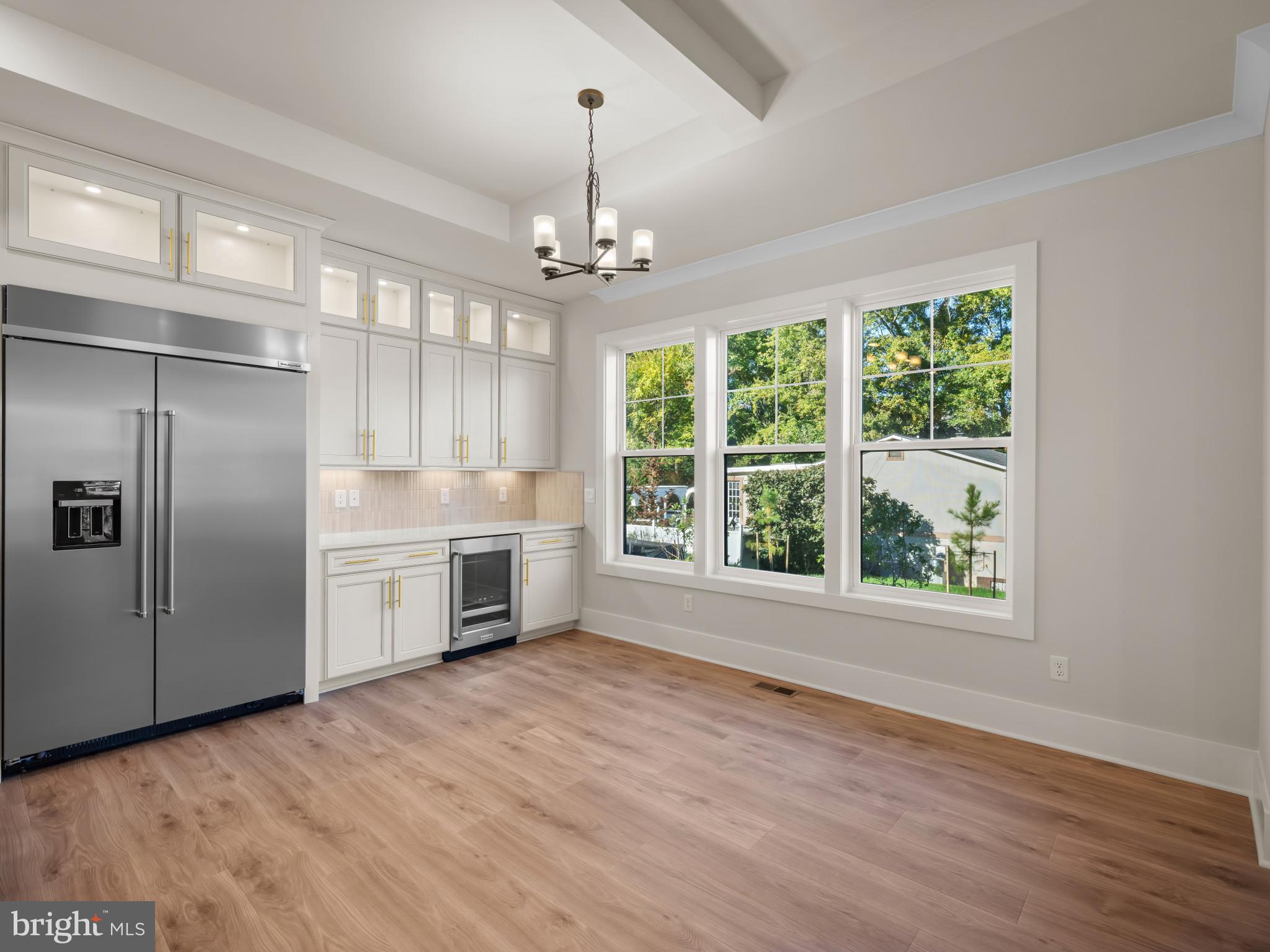 COLLINGWOOD CHASE - Residential