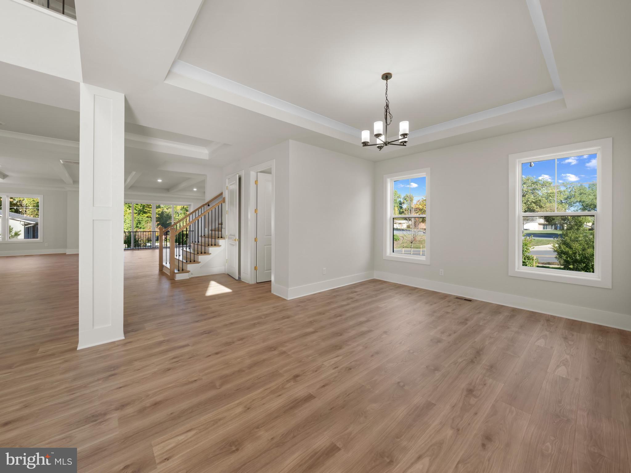 COLLINGWOOD CHASE - Residential