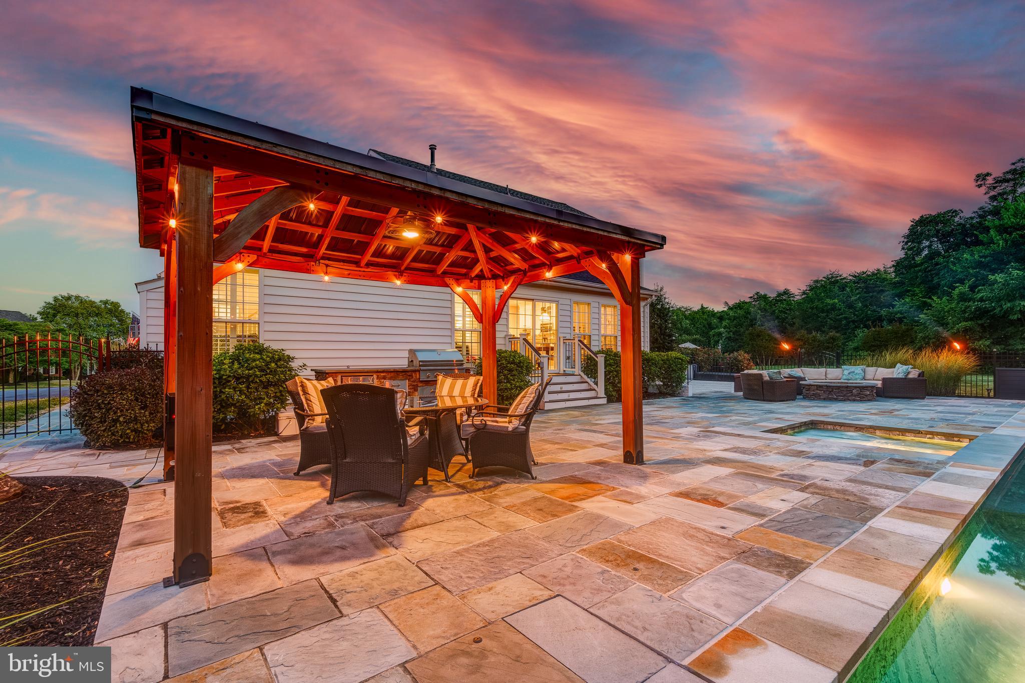 LAKES AT BELLE TERRA - Residential