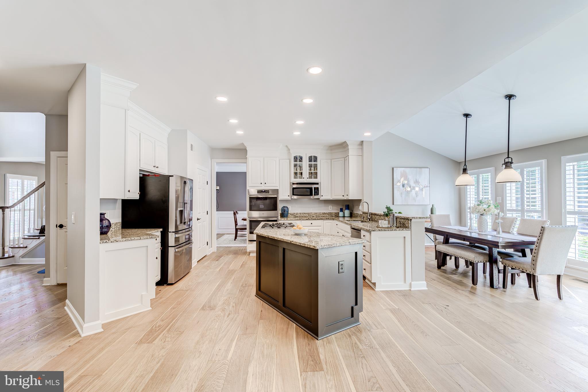 LAKES AT BELLE TERRA - Residential