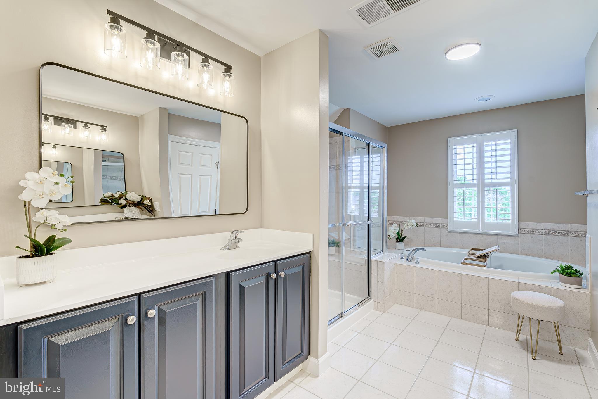 LAKES AT BELLE TERRA - Residential