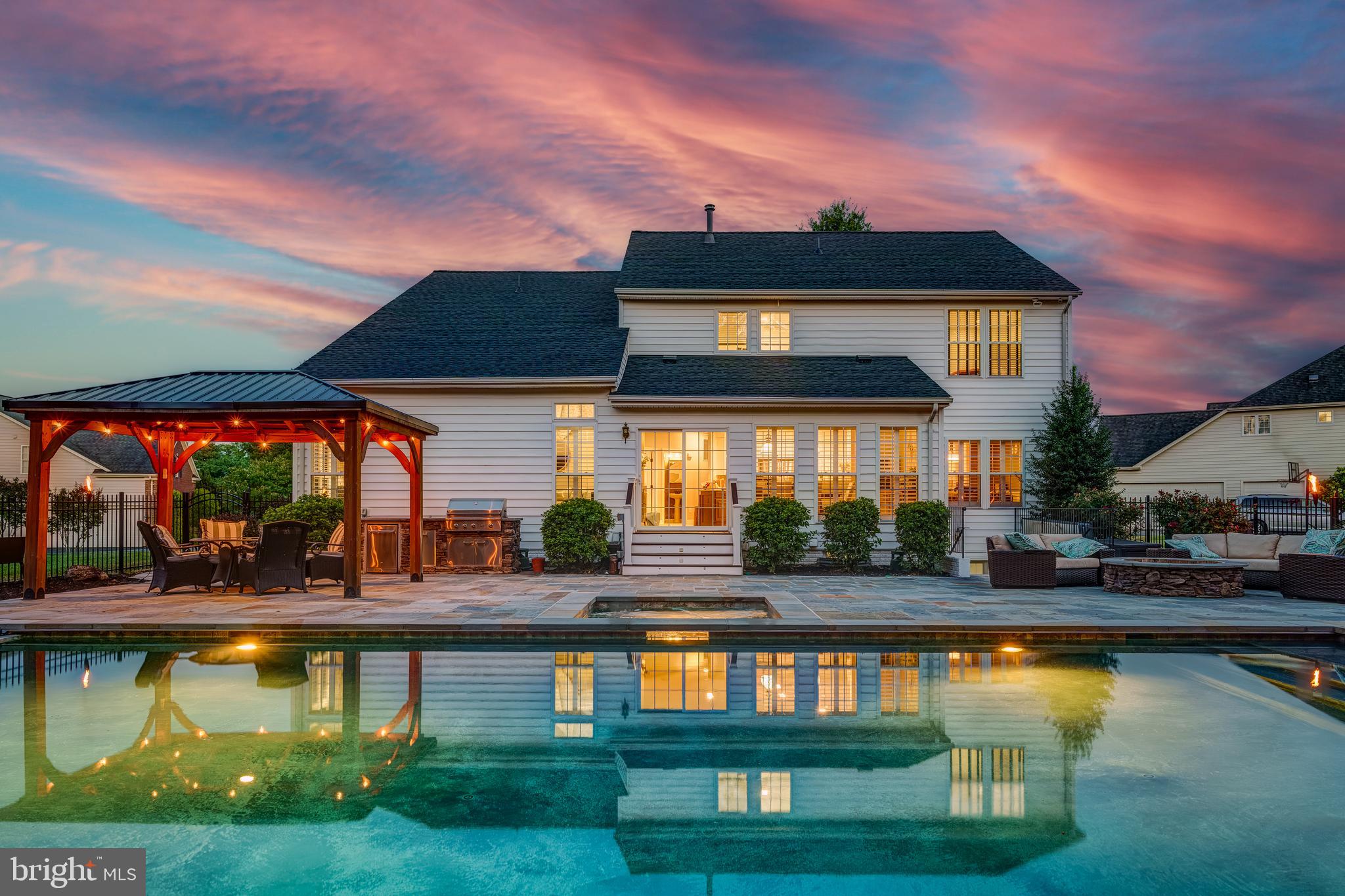 LAKES AT BELLE TERRA - Residential