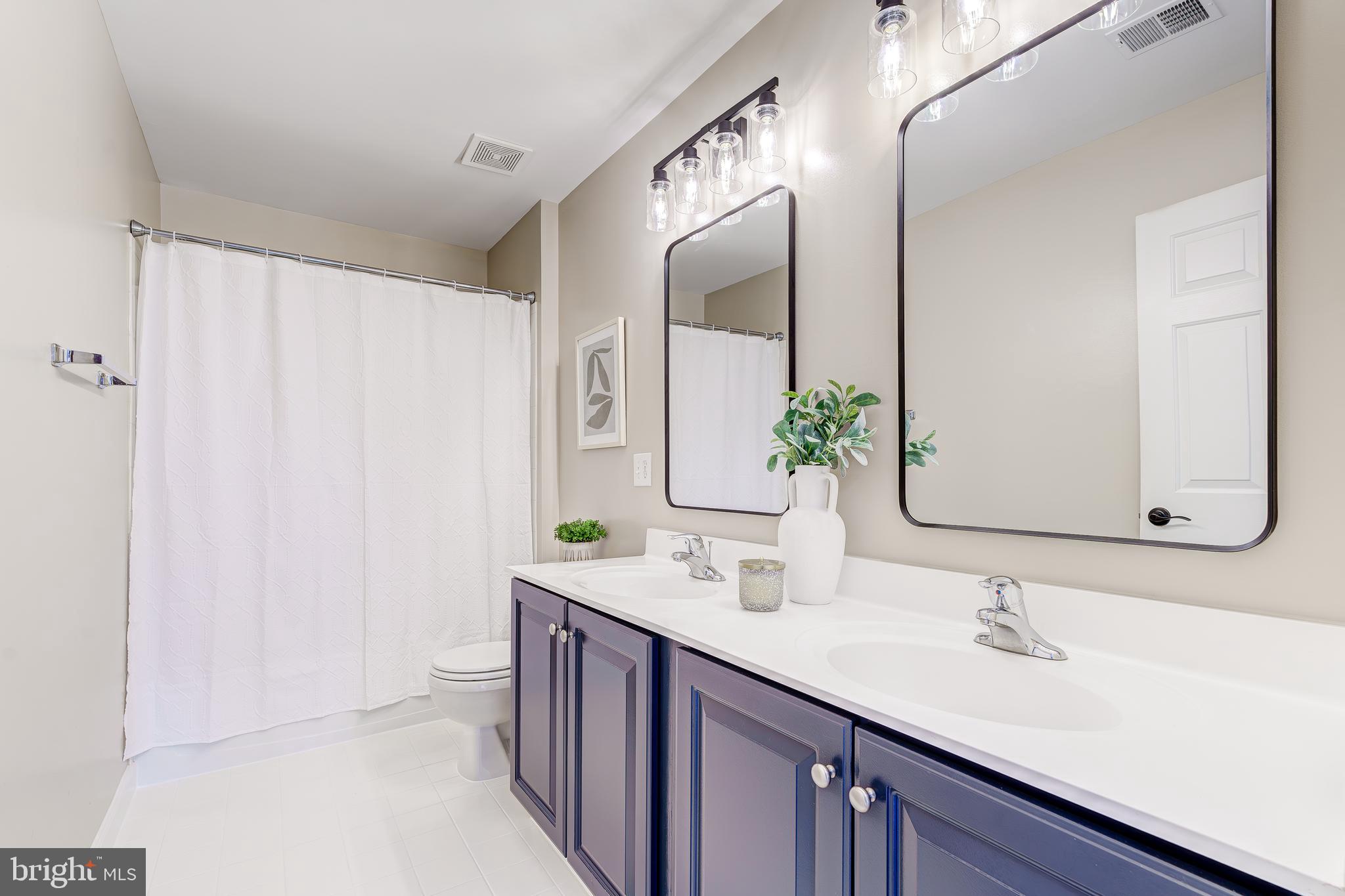 LAKES AT BELLE TERRA - Residential