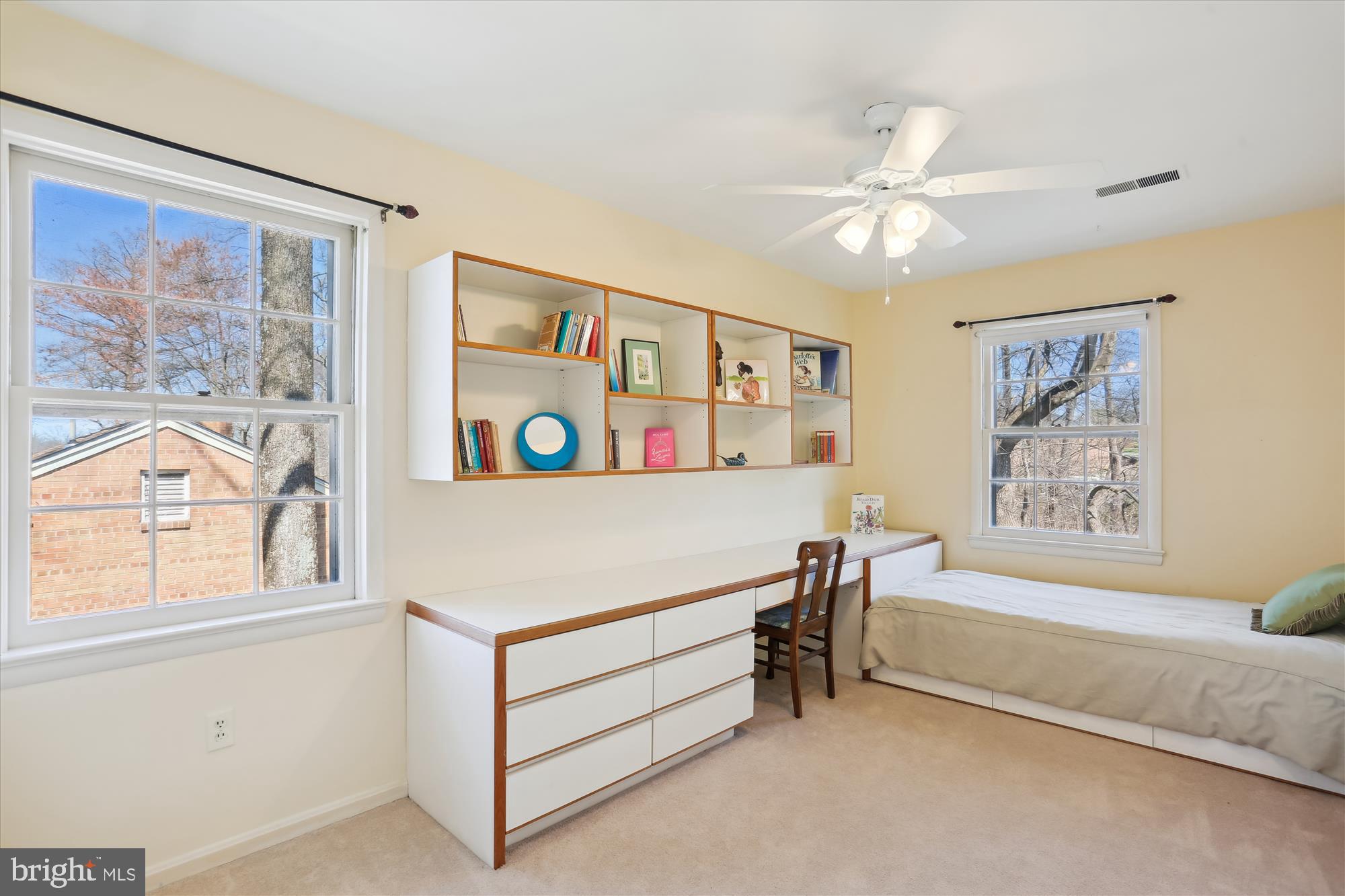 WOODHAVEN - Residential