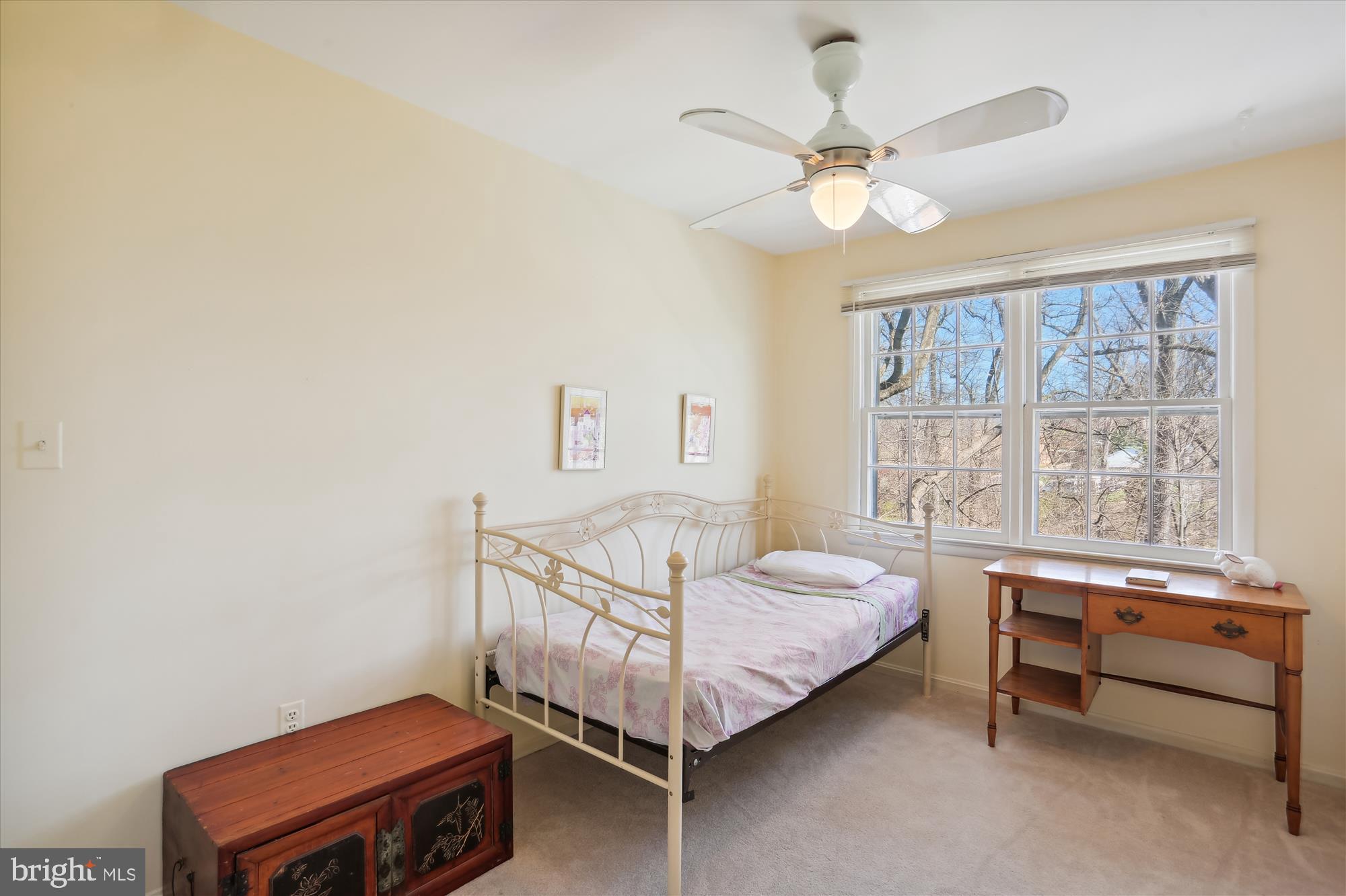 WOODHAVEN - Residential