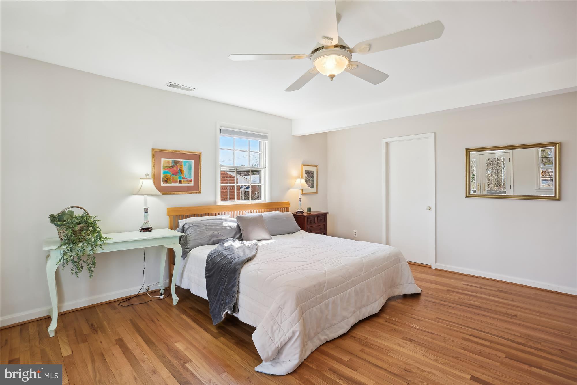 WOODHAVEN - Residential